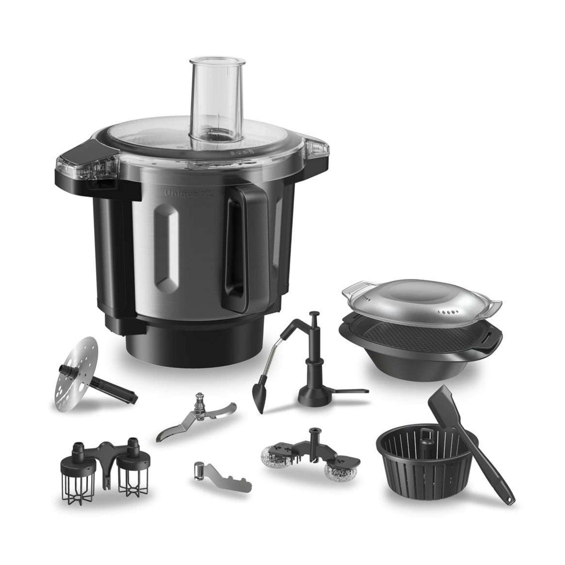 Robot da cucina con vari accessori e componenti su sfondo bianco.