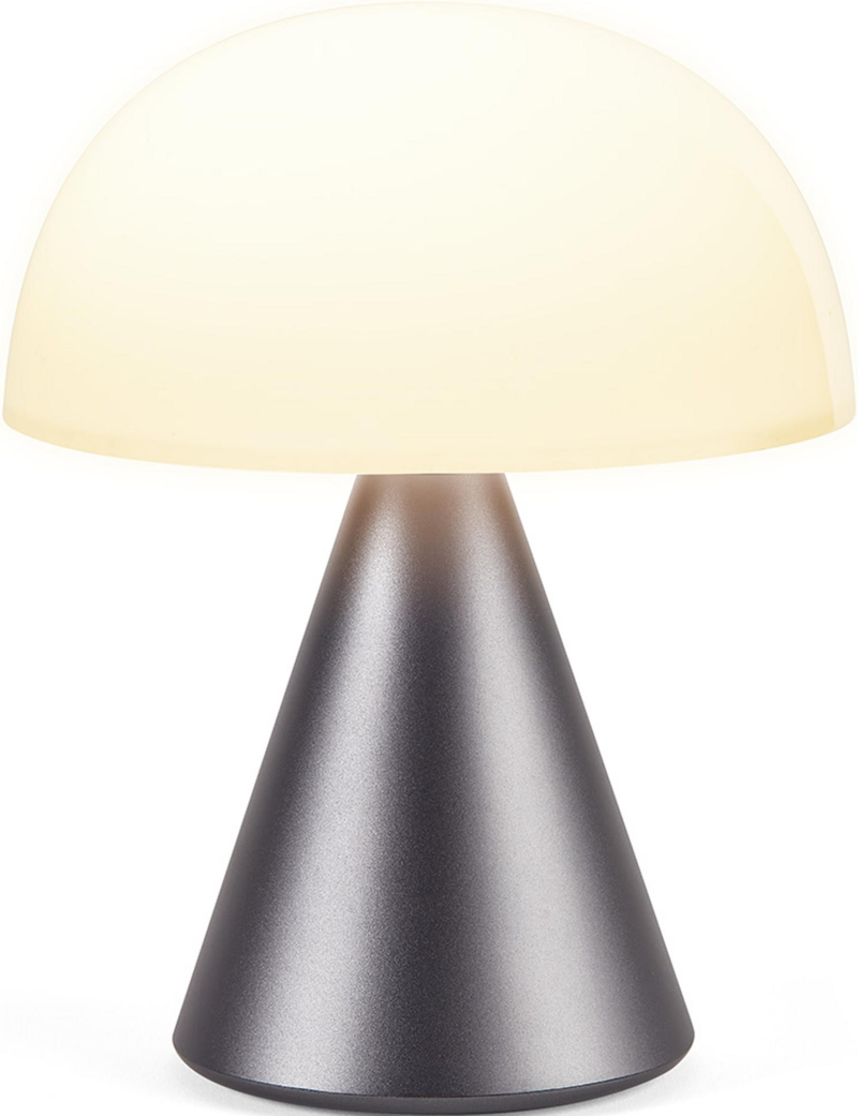 Una lámpara en forma de hongo con pantalla color crema y base cónica gris.