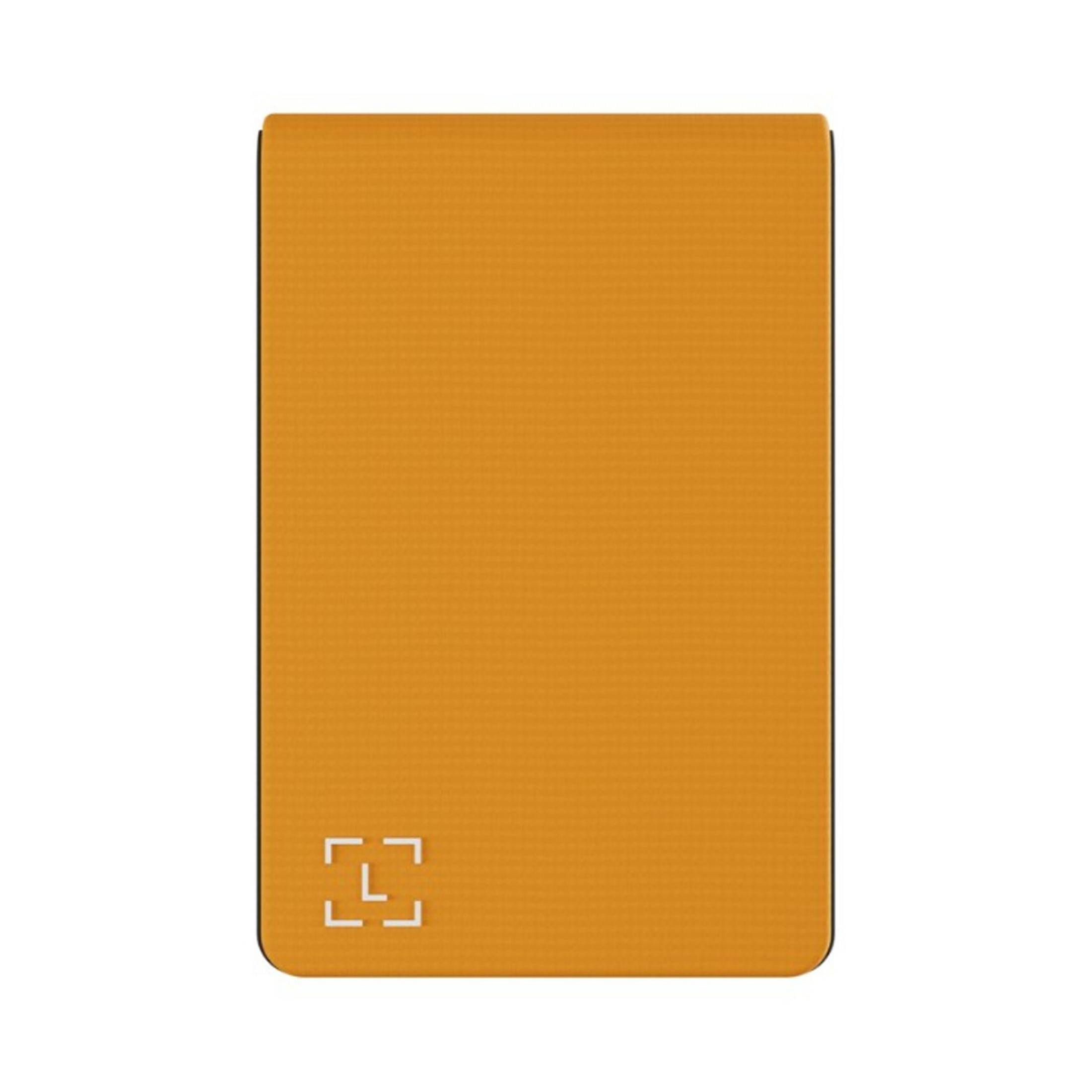 Orangefarbene rechteckige Matte mit einem weißen Quadrat-Symbol unten links.