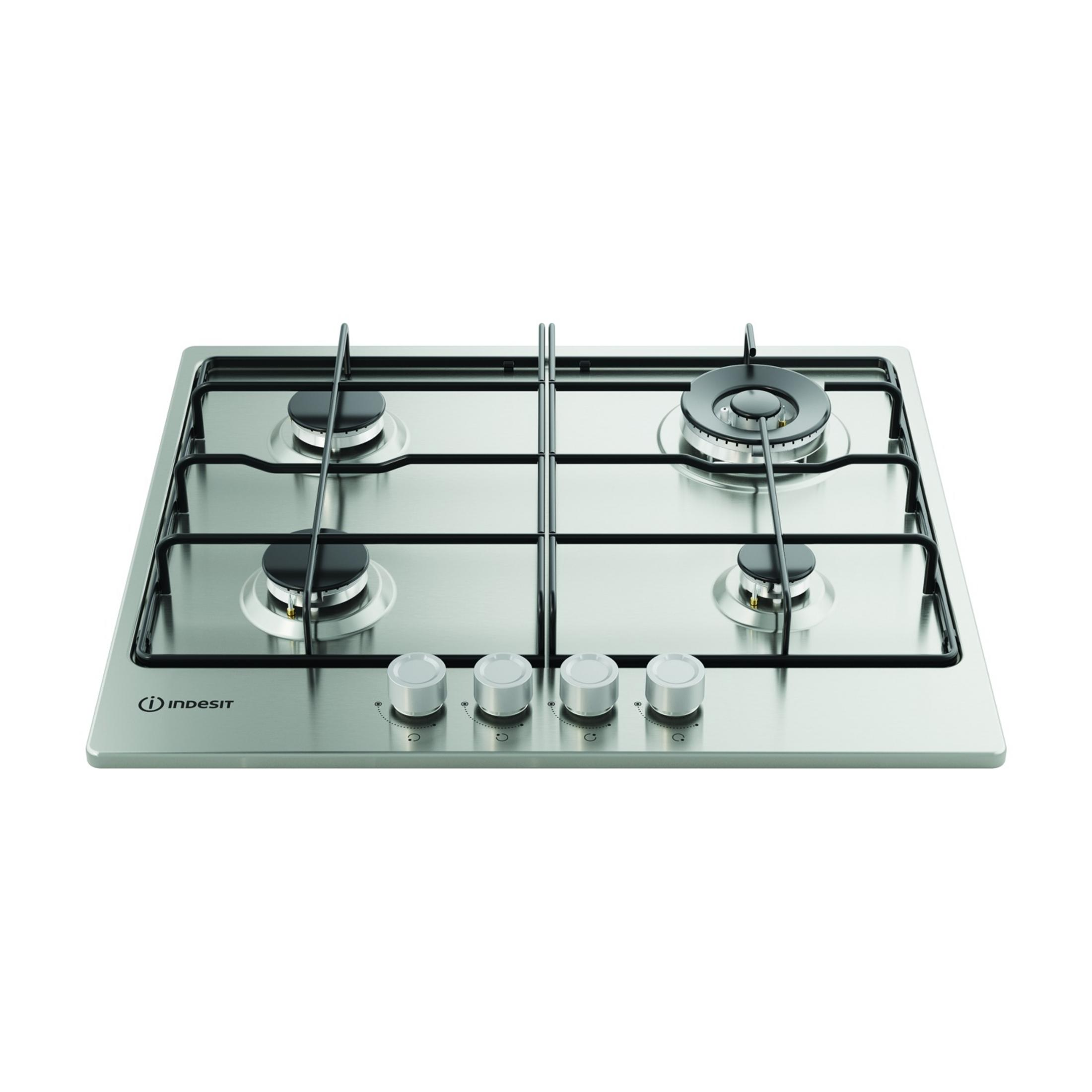 Srebrna płyta gazowa Indesit z czterema palnikami.