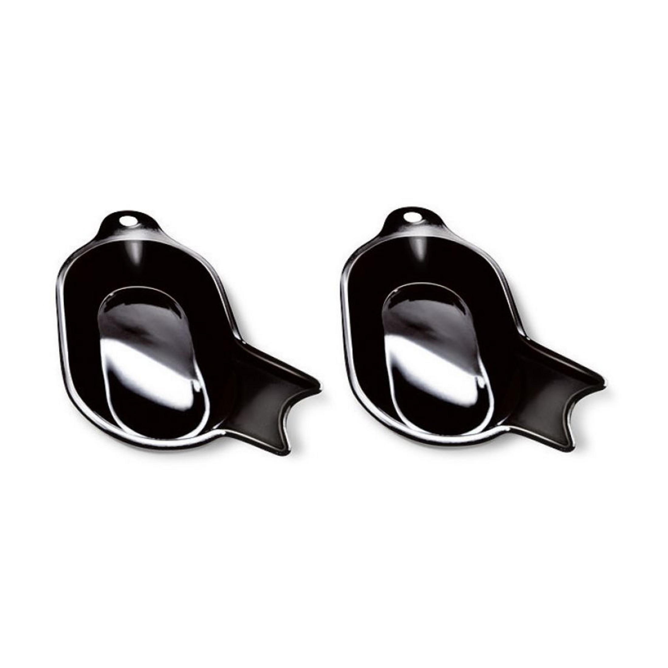 Dos cuencos negros brillantes con agujero para colgar.