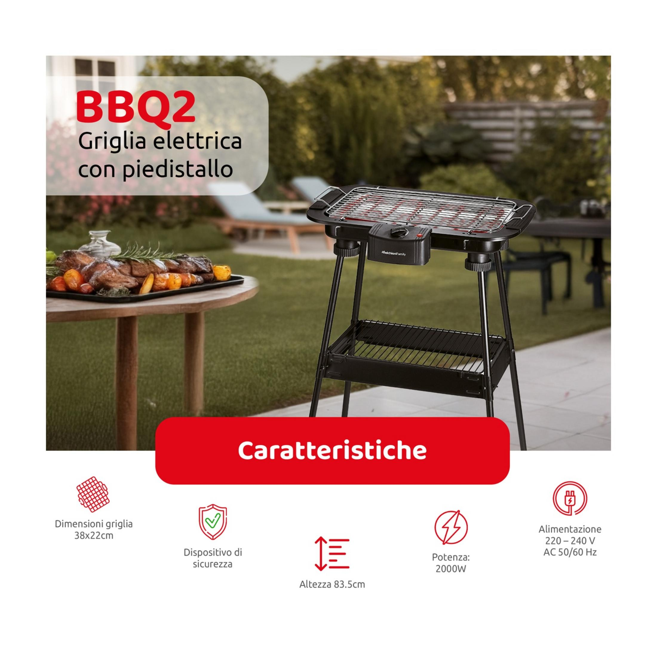 Parrilla eléctrica con soporte, junto a una mesa con carne a la parrilla.