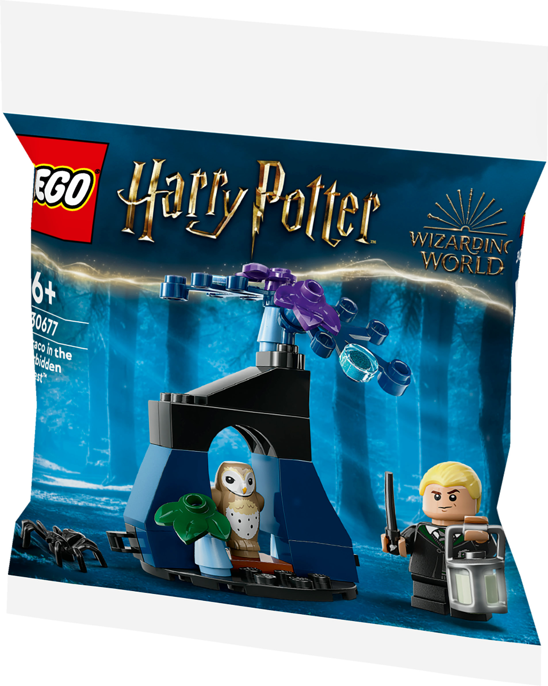 Lego Harry Potter: Junge mit Eule, Spinnenfigur und Laterne vor dunklem Wald.