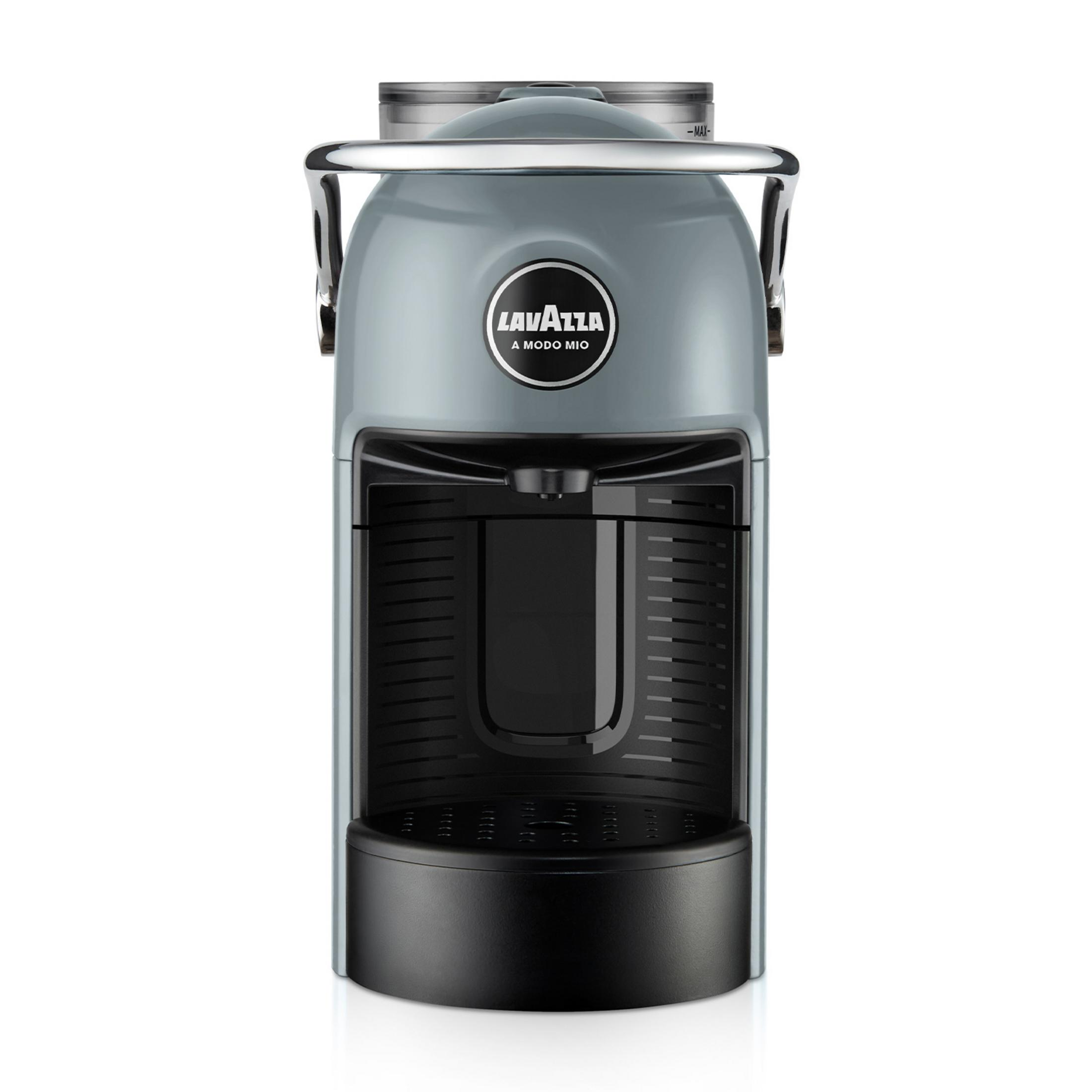 Jasnoszara ekspres do kawy Lavazza z chromowanym uchwytem i czarną tacką.