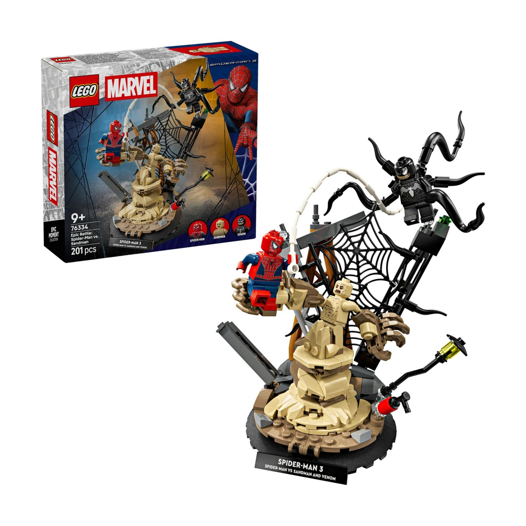 Set LEGO Spider-Man vs Sandman e Venom. Spider-Man combatte Sandman e Venom su una formazione rocciosa.