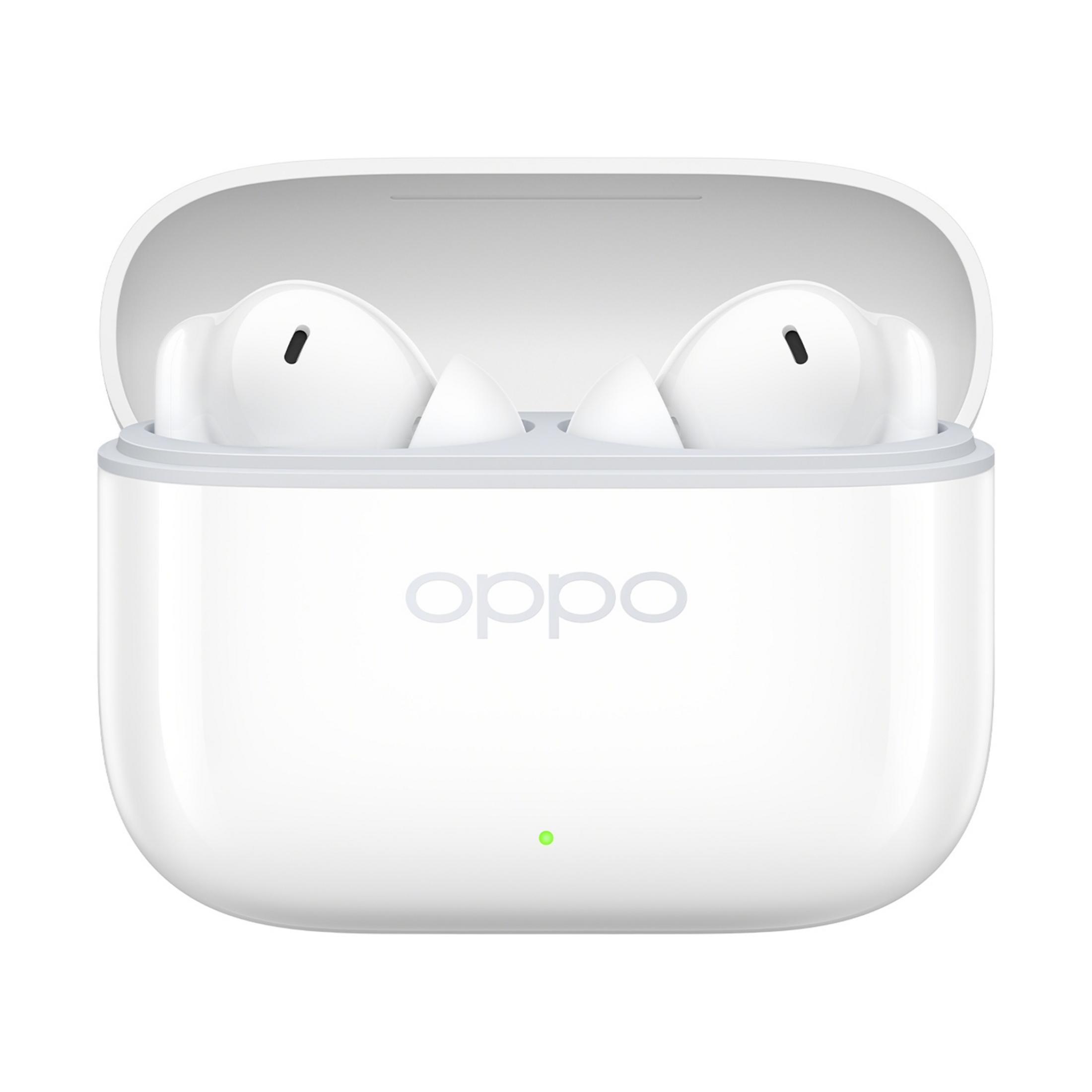 Witte OPPO oordopjes in een open oplaadcase met een groen lampje.