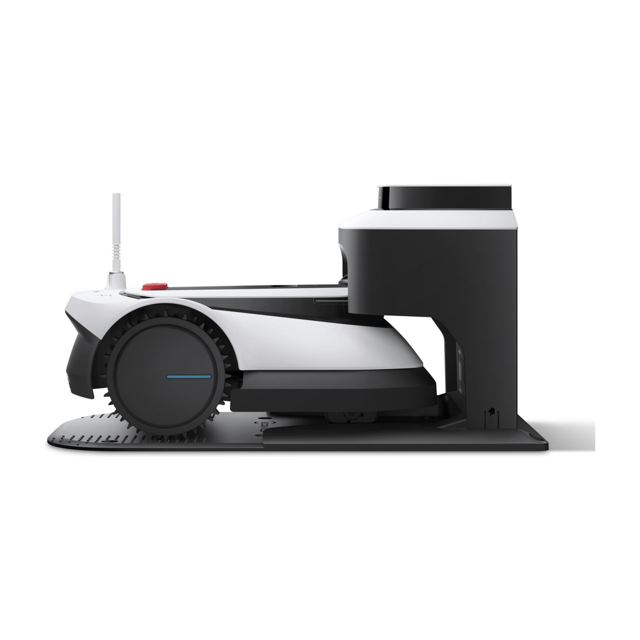 Ein weißer und schwarzer Mähroboter mit einem großen Rad und einer Antenne.