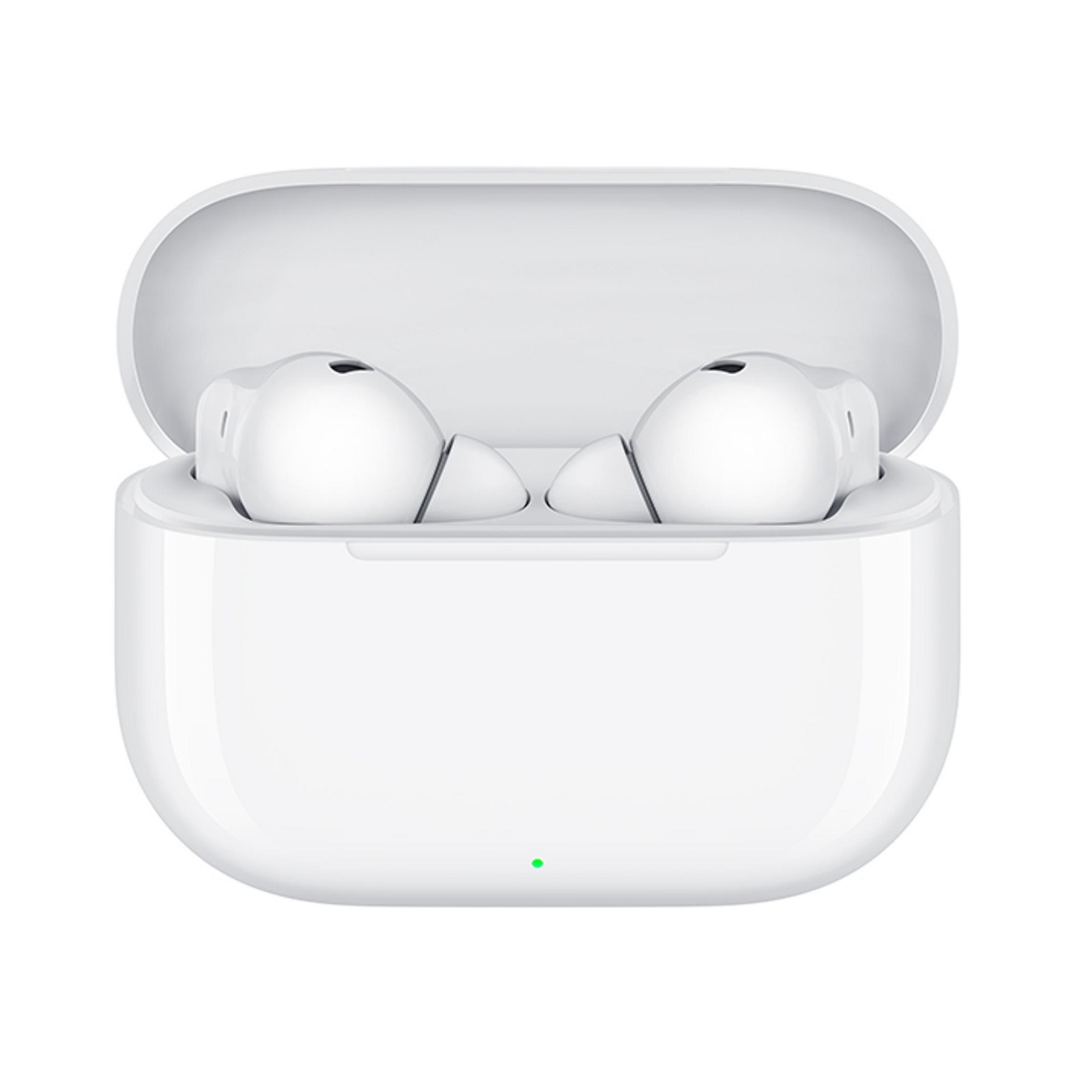 Écouteurs sans fil blancs dans un étui de chargement blanc ouvert avec une lumière verte.