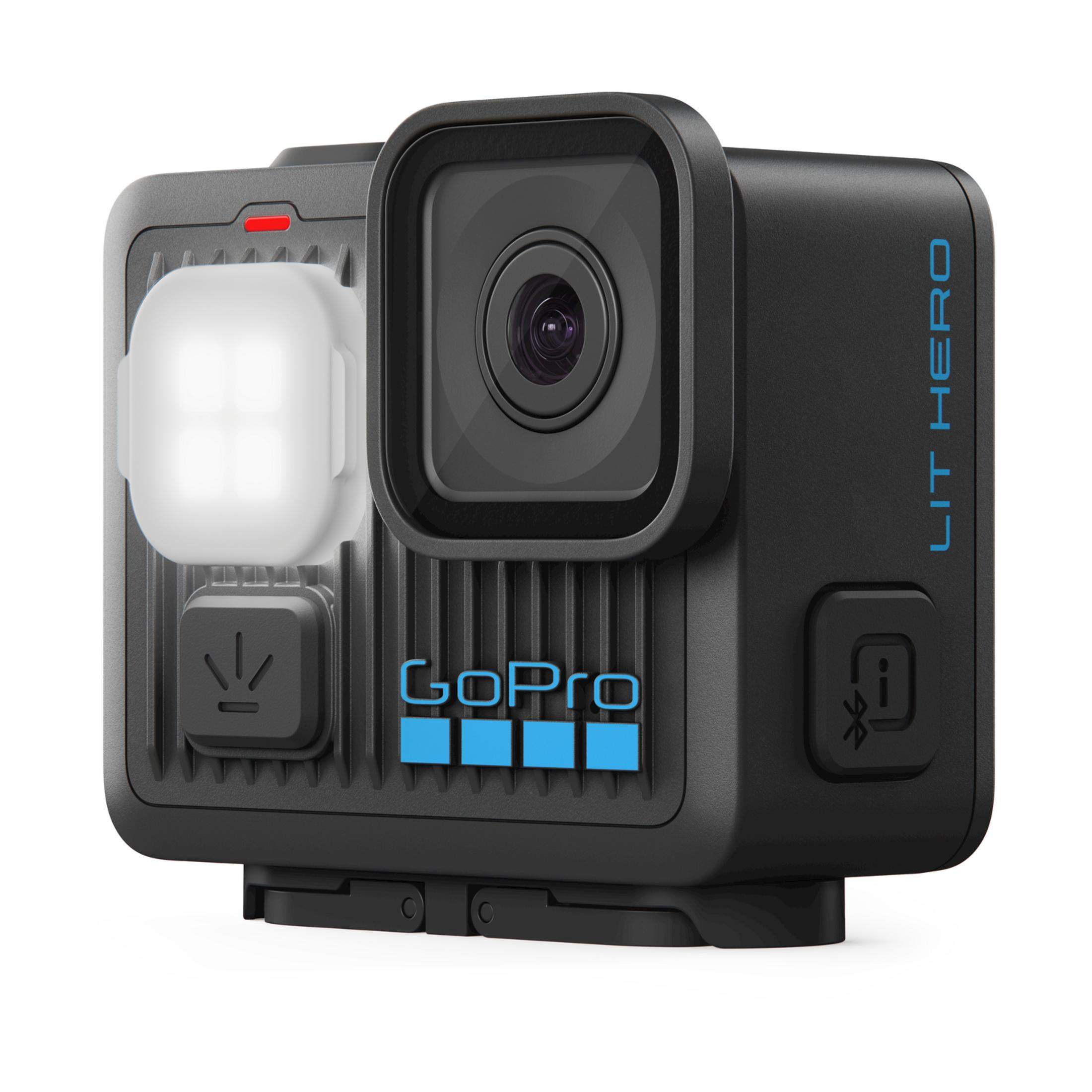 Czarna kamera GoPro z niebieskim logo i lampką.