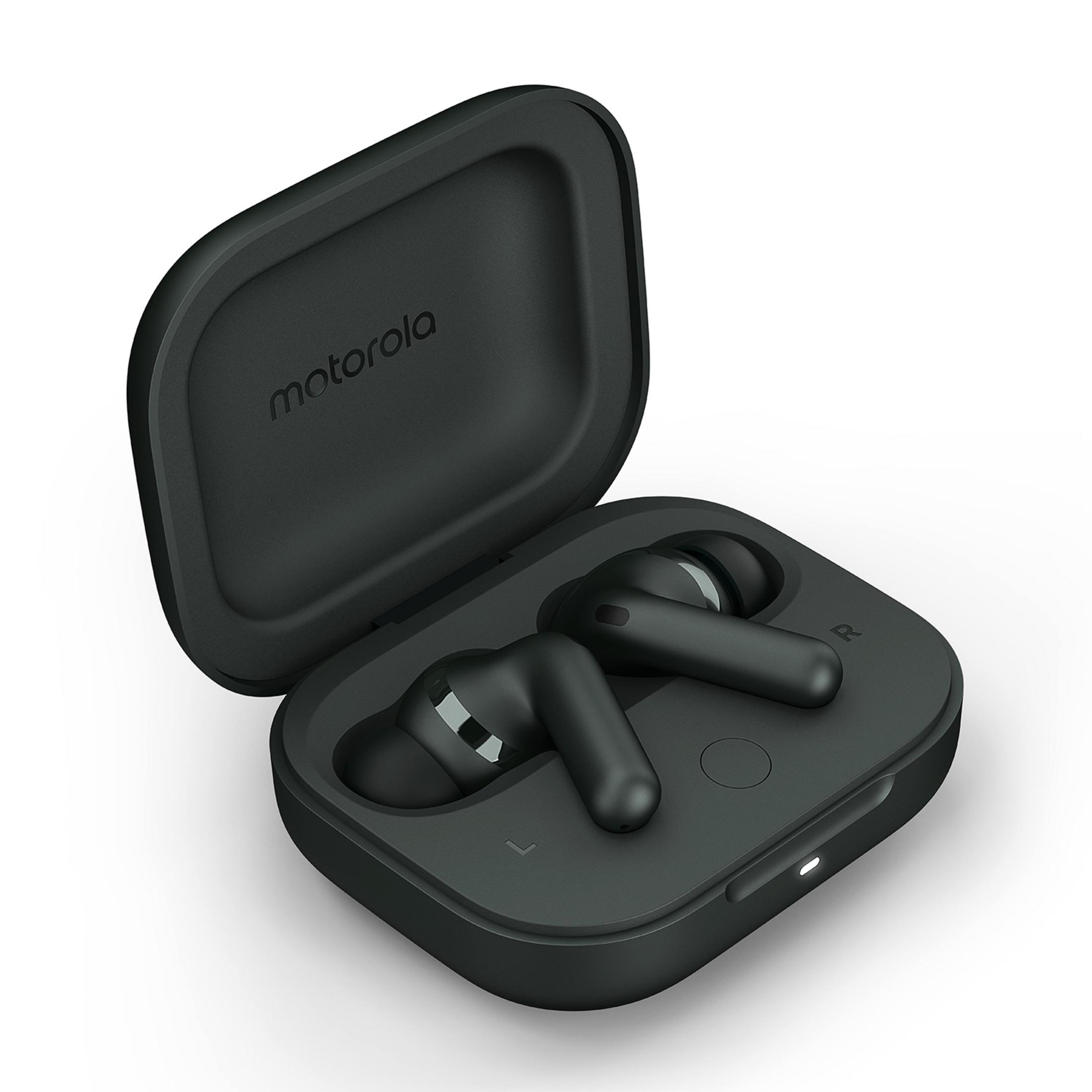 Schwarze kabellose Ohrhörer in geöffneter Ladebox mit Motorola-Logo.