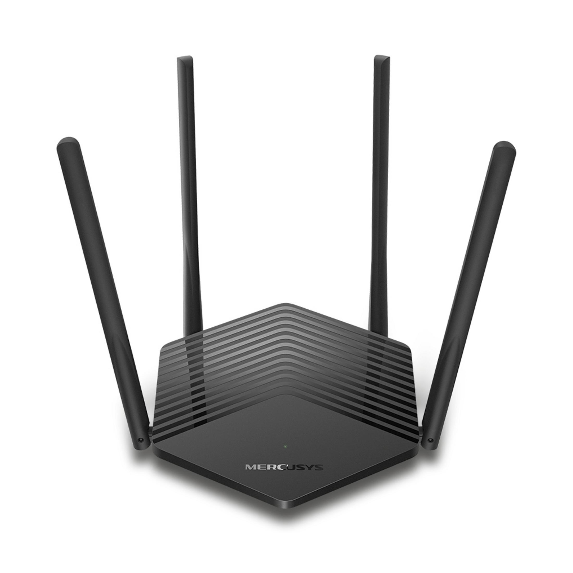 Ein schwarzer Router mit vier Antennen auf weißem Hintergrund.