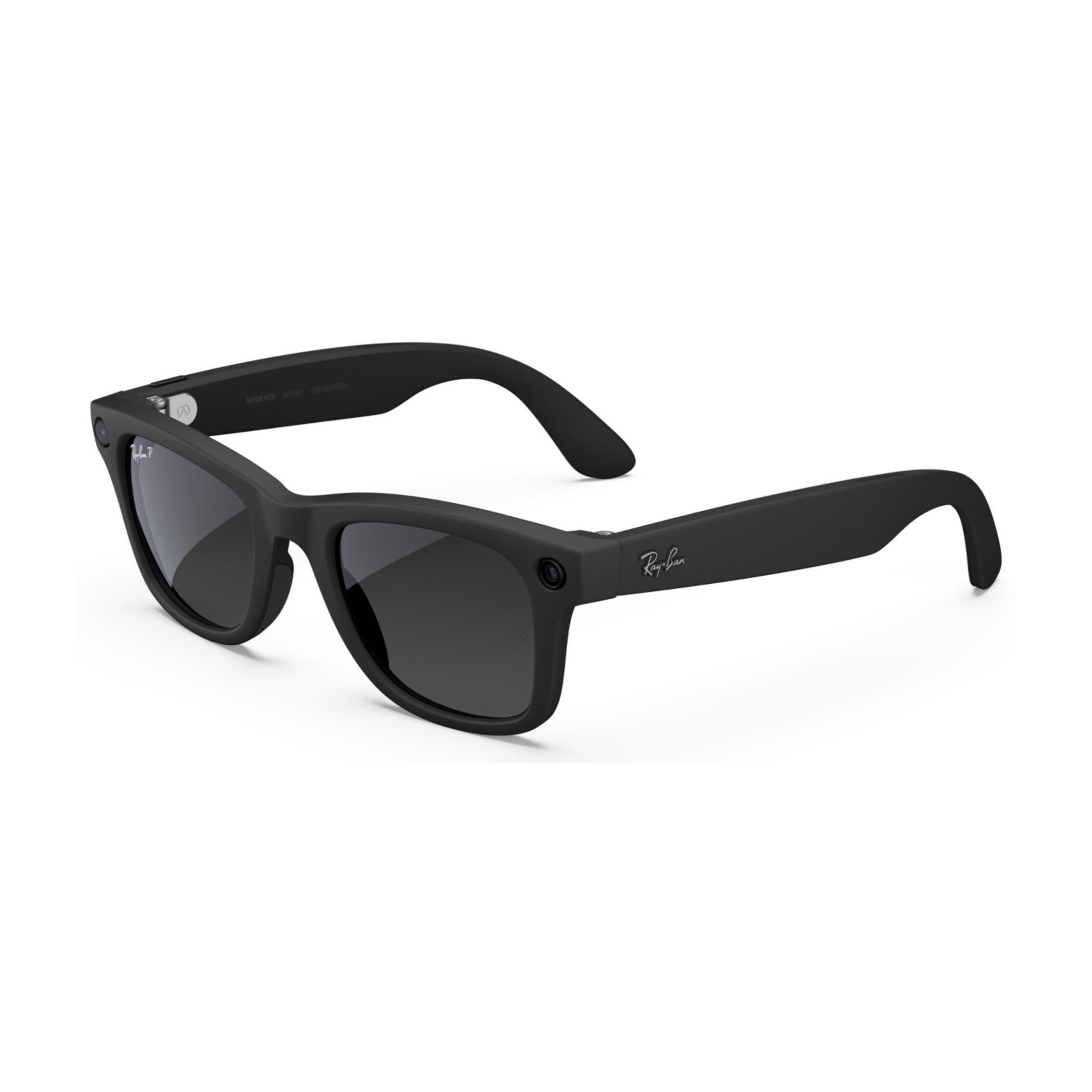 Occhiali smart Ray-Ban neri con telecamere e logo Ray-Ban.