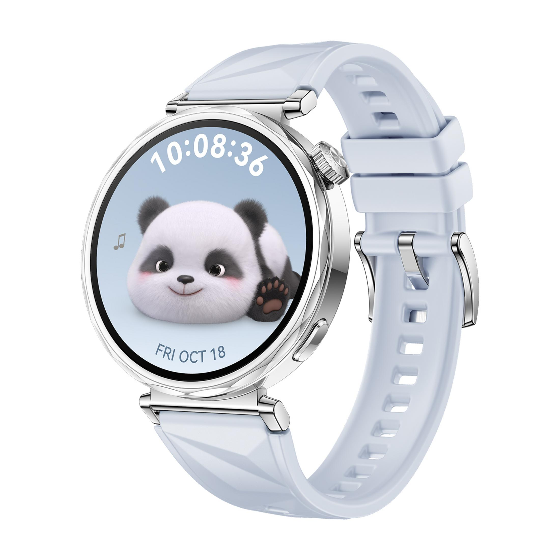 Lichtblauwe smartwatch met panda wijzerplaat en zilveren accenten.