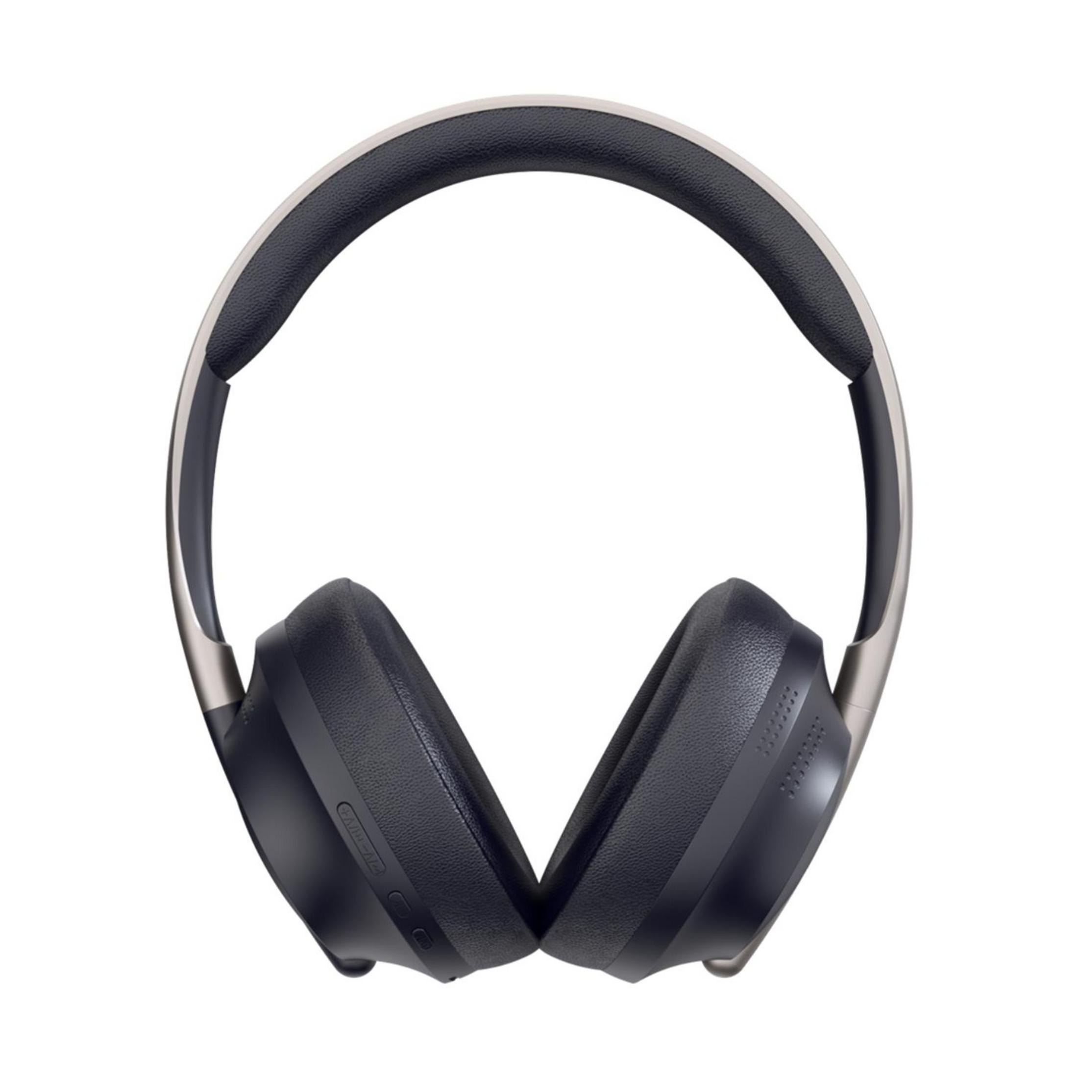 Auriculares azul marino con diadema plateada, sobre fondo blanco.
