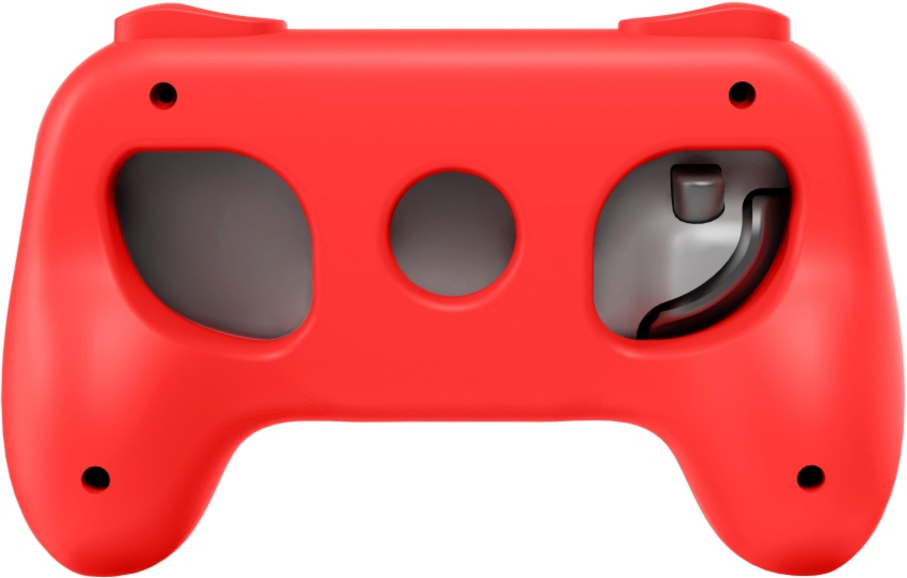 Reverso de controlador rojo con recortes oscuros y botones visibles.