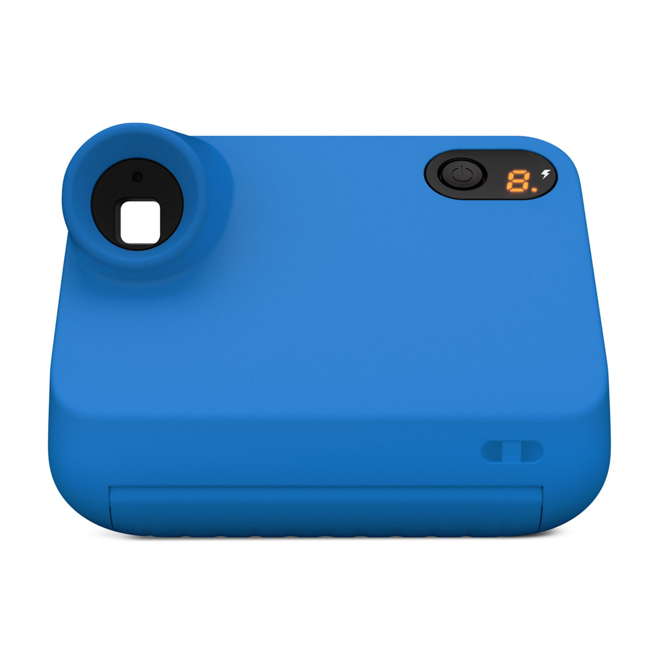 Eine blaue Sofortbildkamera mit einem runden Objektiv und digitaler Anzeige.