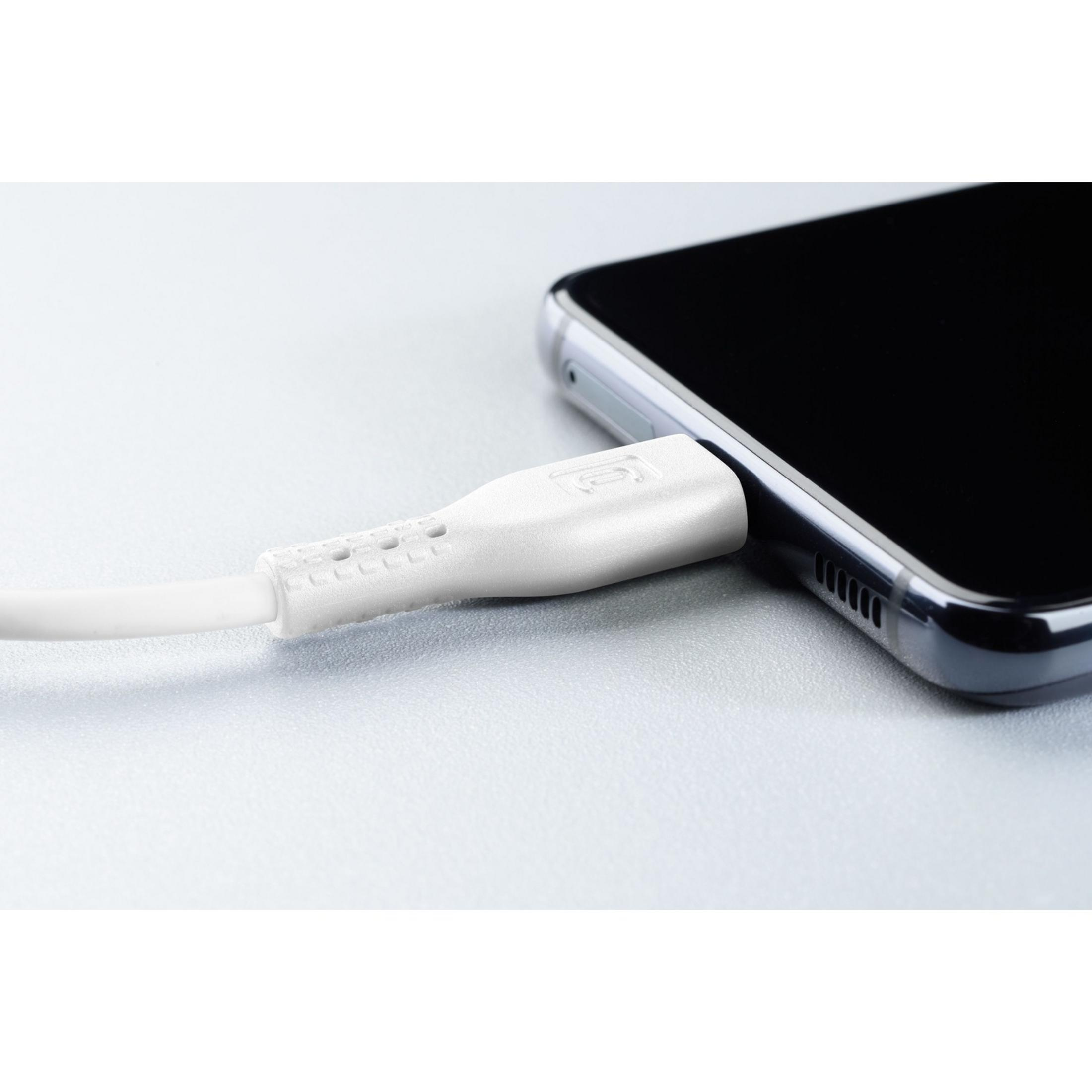 Ein weißes Ladekabel wird in ein Smartphone gesteckt.