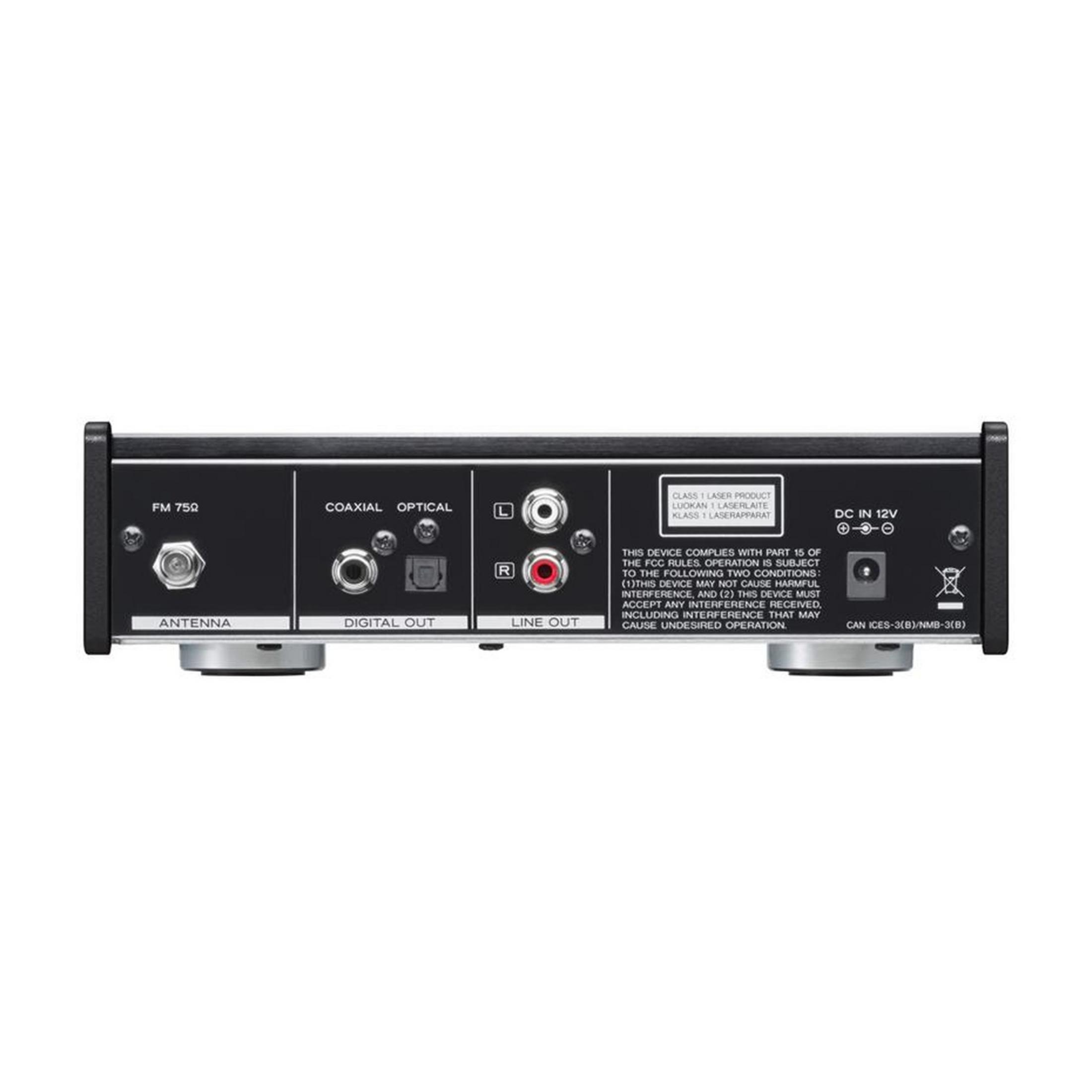 Parte trasera de dispositivo de audio con puertos: Antena, Salida Digital, Salida de Línea, CC 12V.