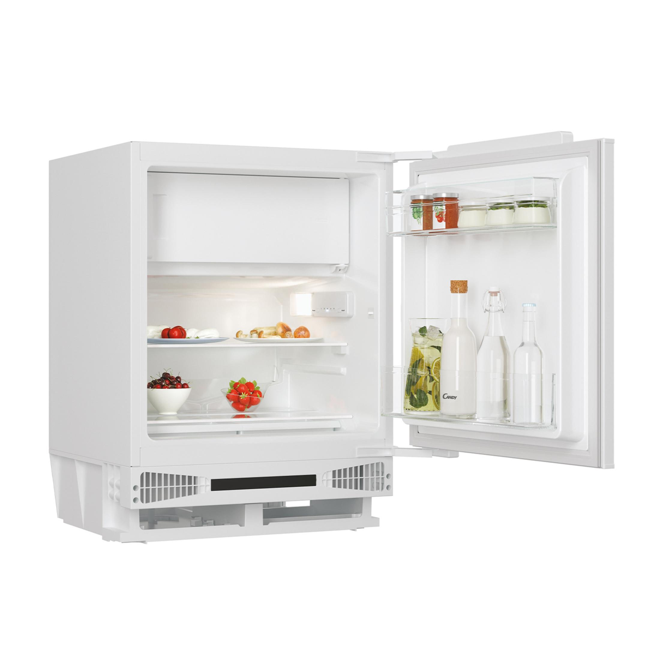 Un refrigerador blanco abierto con comida y bebidas.