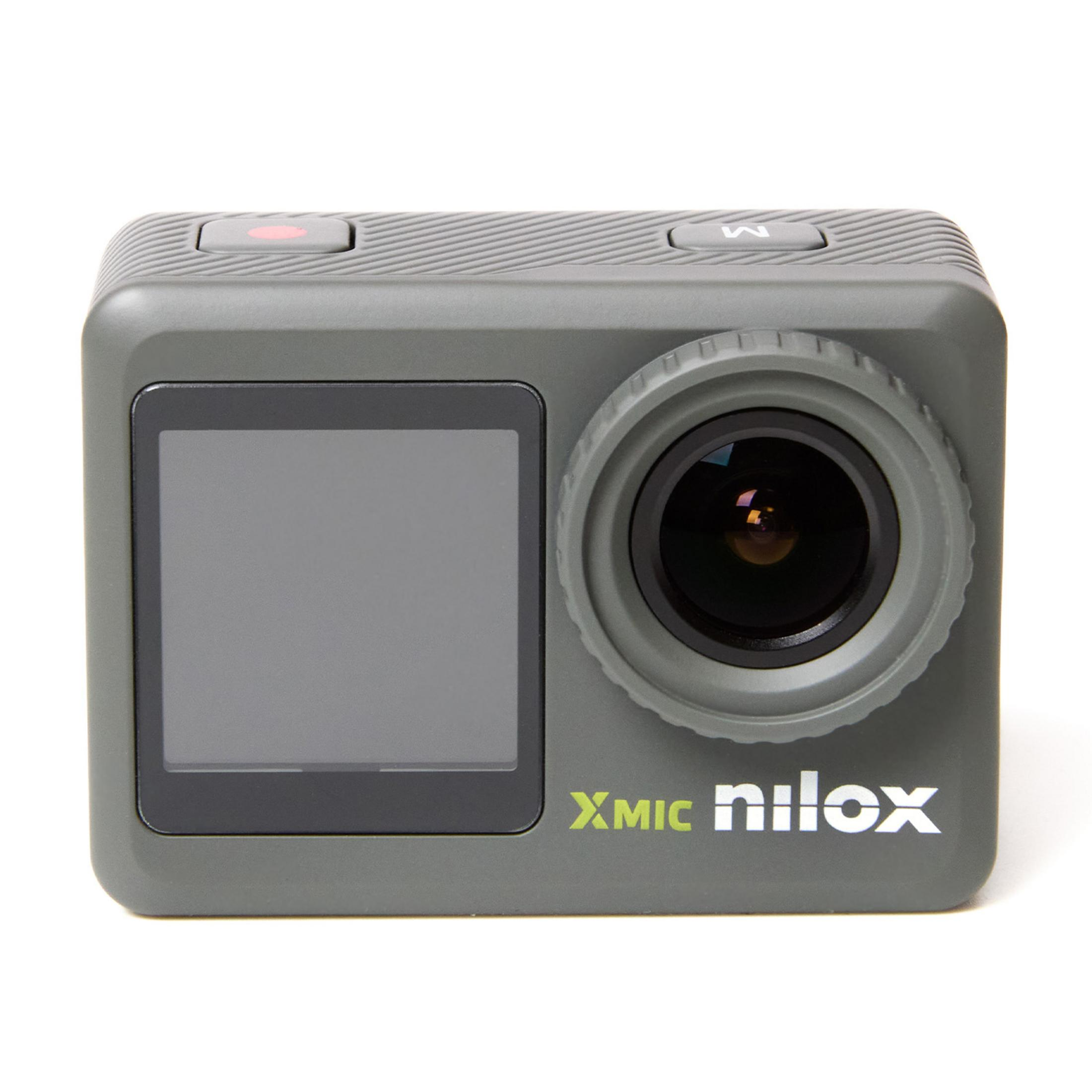 Szara kamera sportowa z ekranem, obiektywem i nazwą marki.