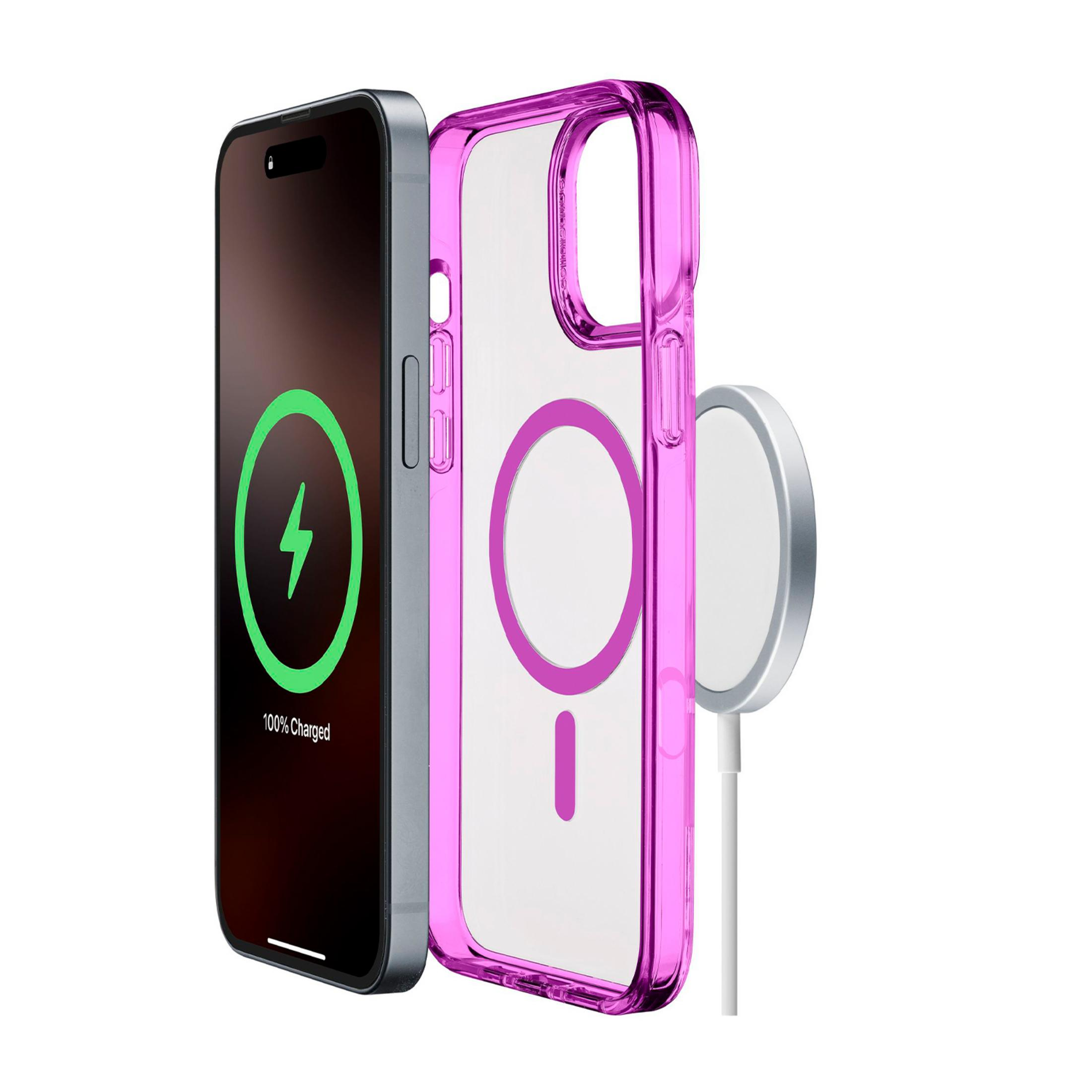 Un iPhone muestra 100% cargado junto a una funda rosa transparente y cargador.