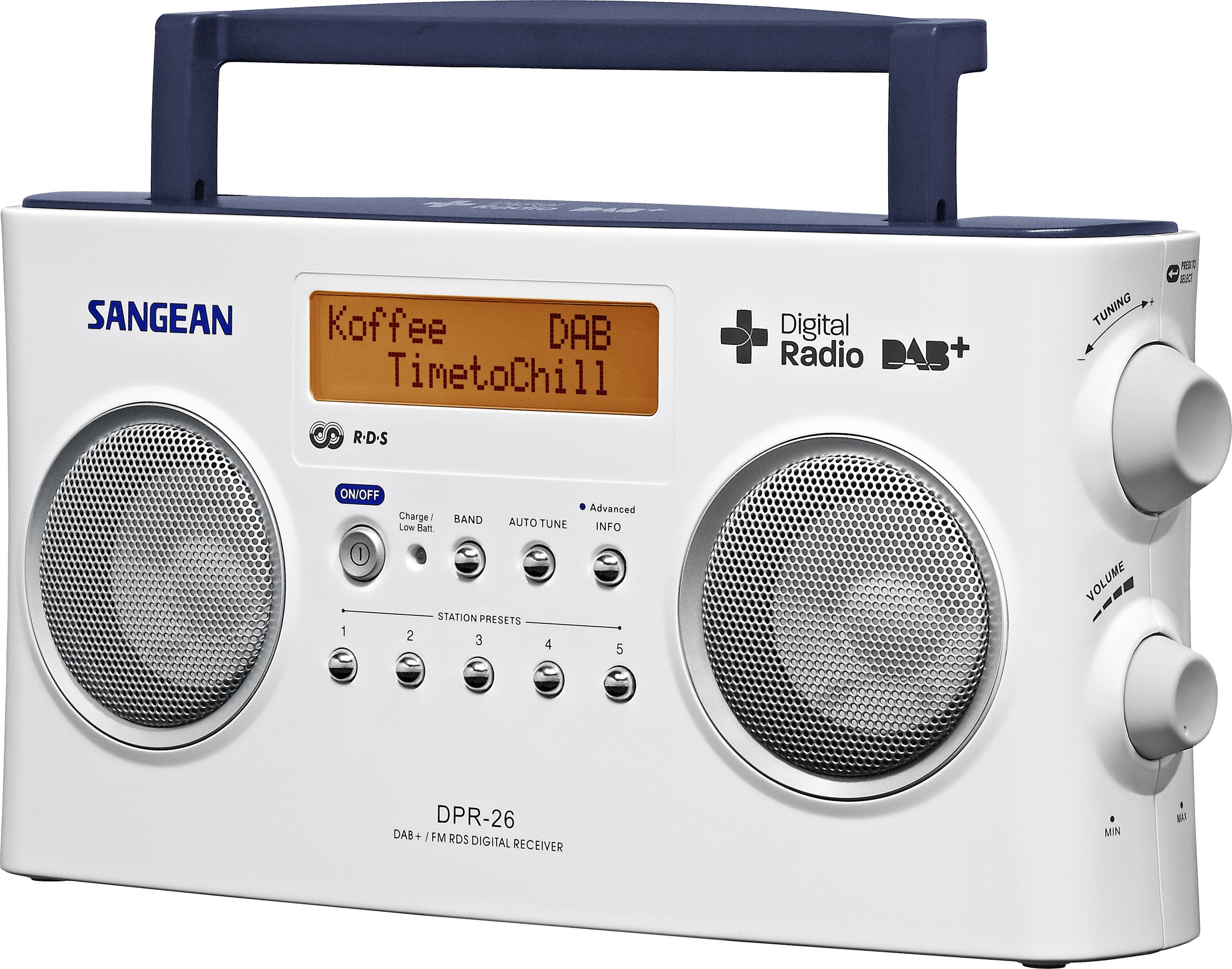 Białe radio Sangean DAB+ z niebieskim uchwytem i pokrętłem głośności.