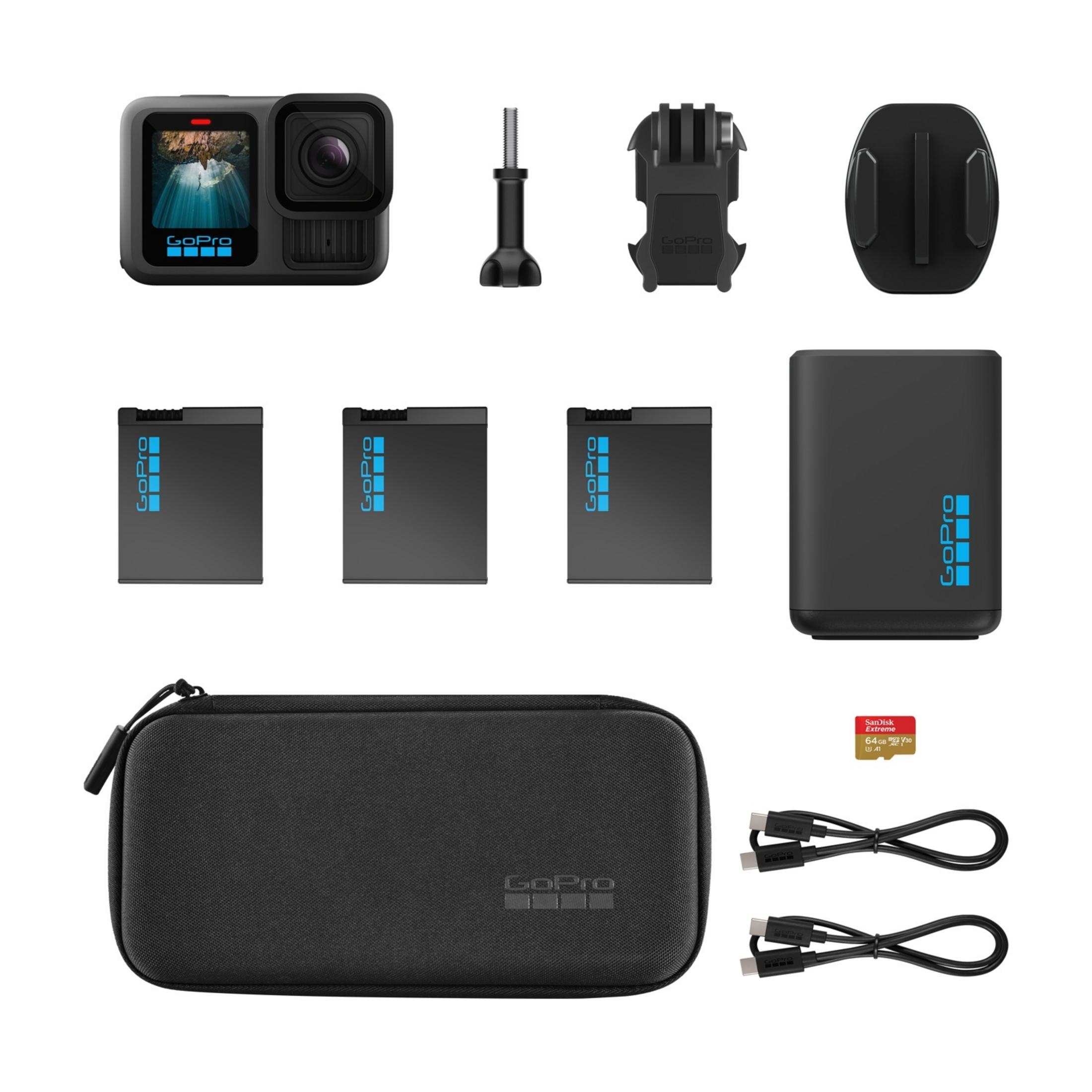 GoPro Kamera-Zubehör: Kamera, Akkus, Ladekabel, Speicherkarte, Tasche.