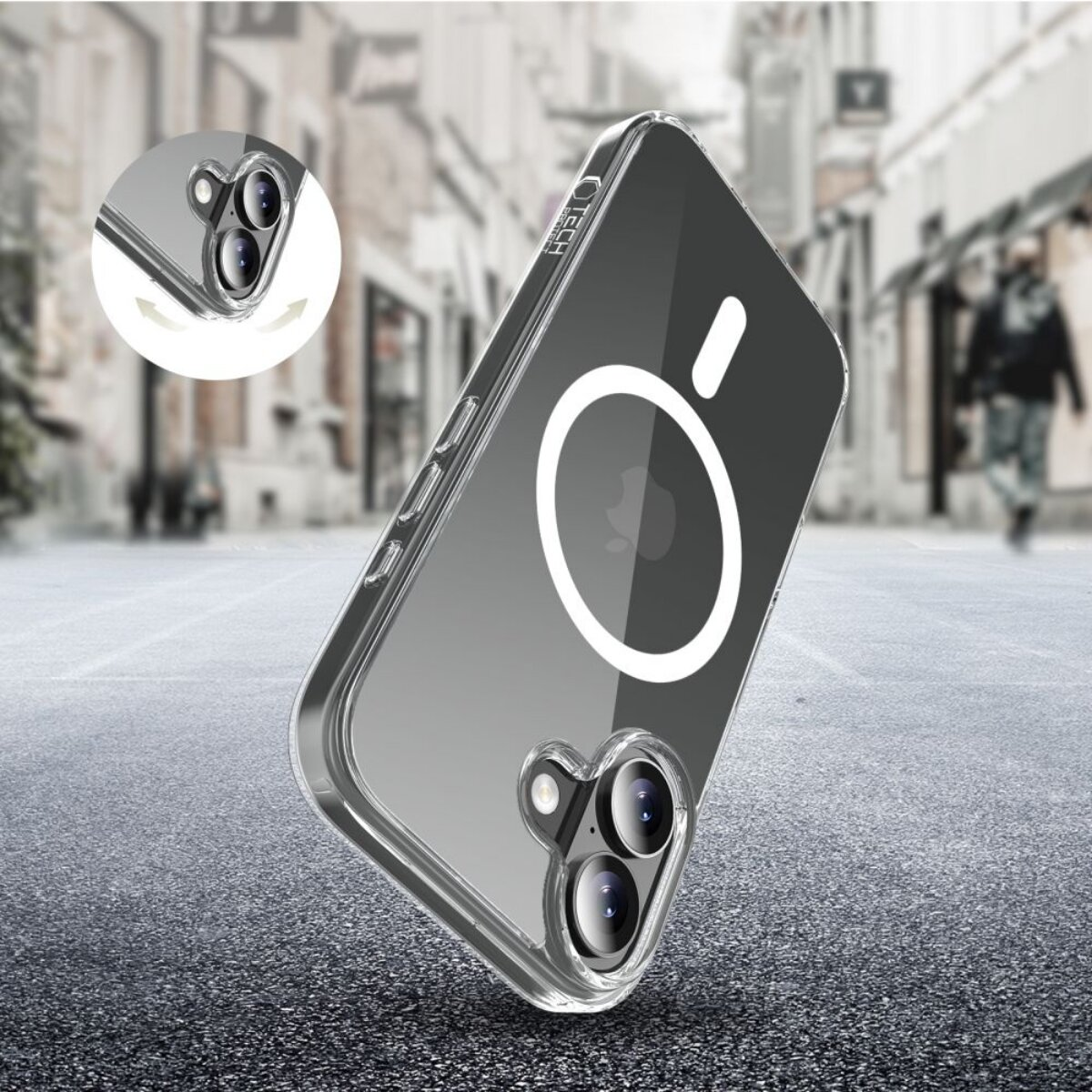 Custodia trasparente per telefono con fotocamere e anello magnetico, su asfalto.