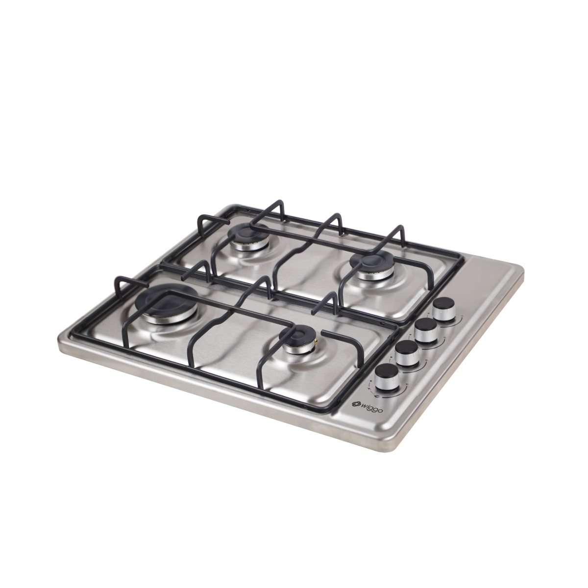 Une plaque de cuisson à gaz argentée à quatre brûleurs avec quatre boutons, isolée sur fond blanc.