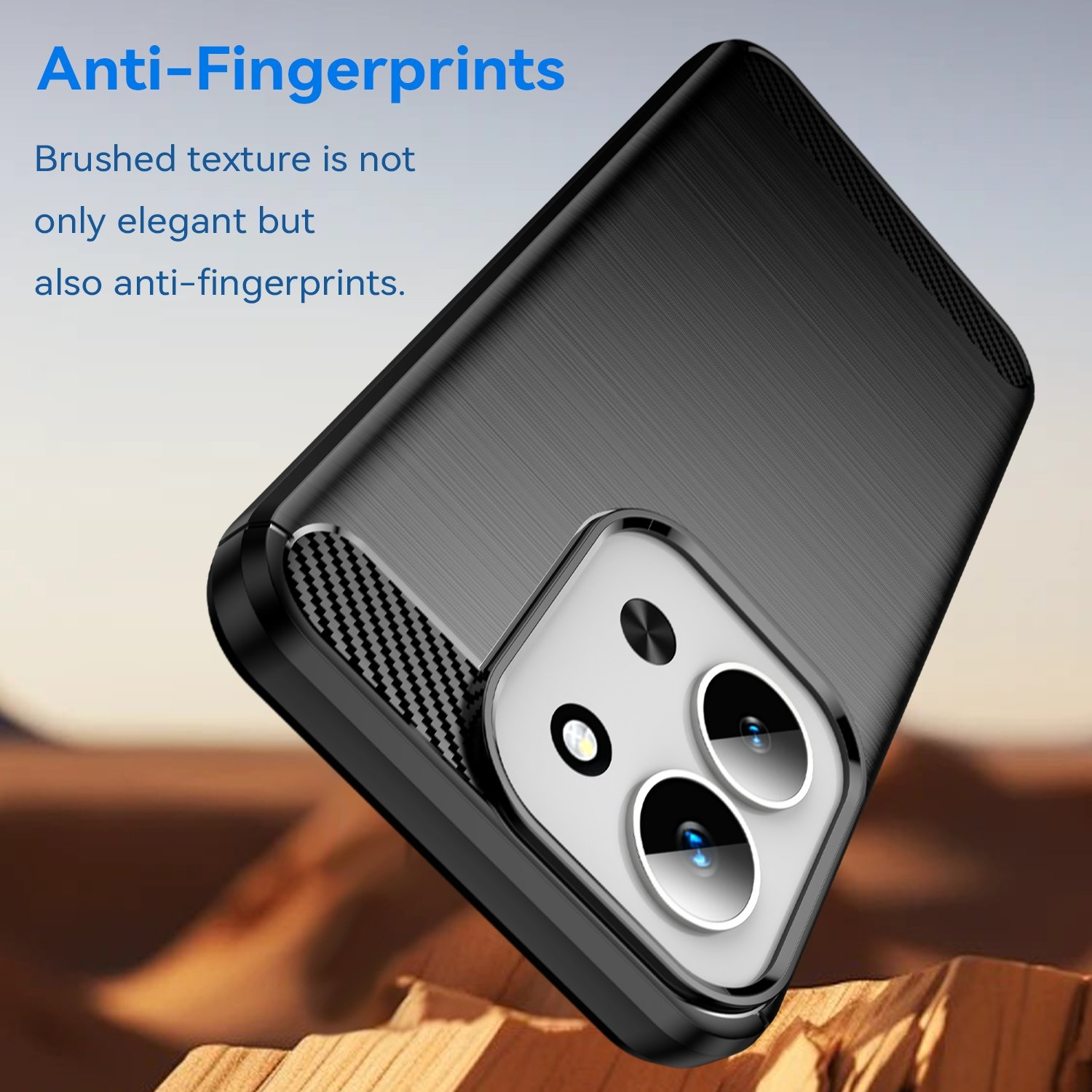 Funda de teléfono negra con textura cepillada y tres lentes de cámara.