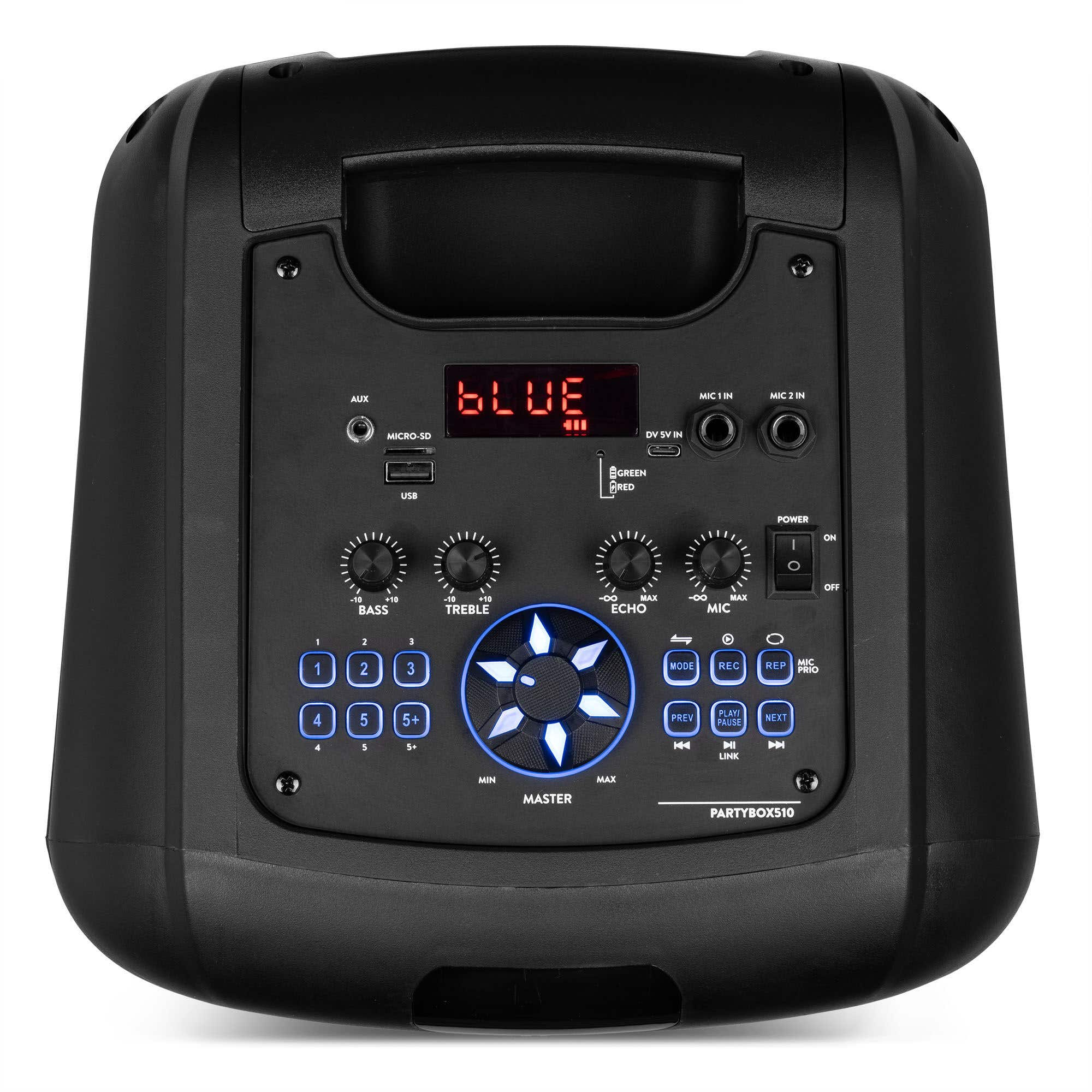Altavoz portátil negro con controles, puertos y pantalla iluminada.