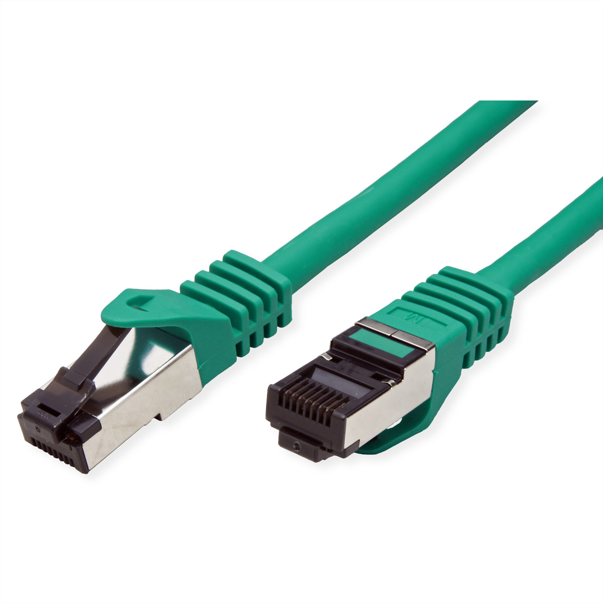Deux câbles réseau verts avec connecteurs RJ45, sur fond blanc.