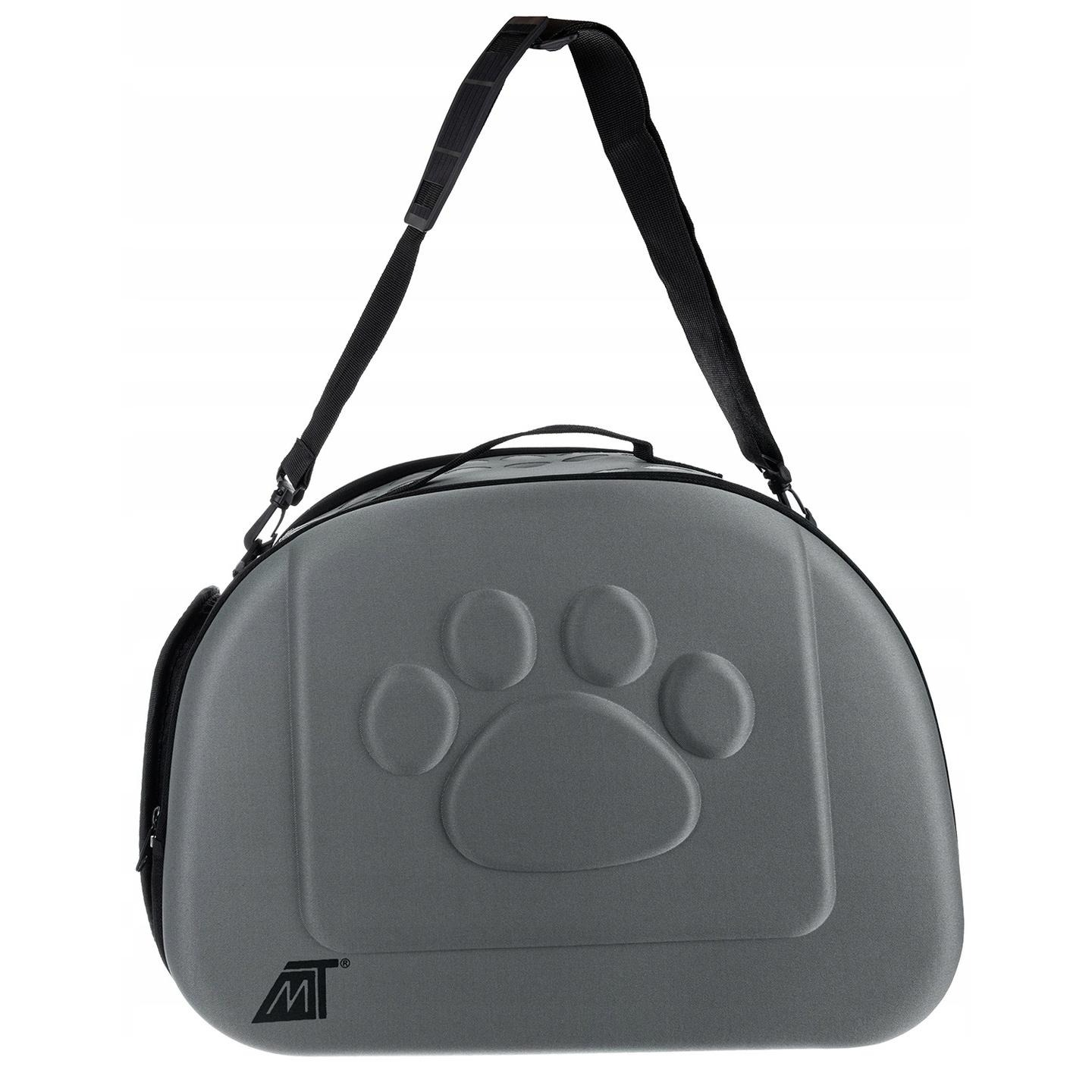 Bolsa transportadora gris para mascotas con huella y correa.