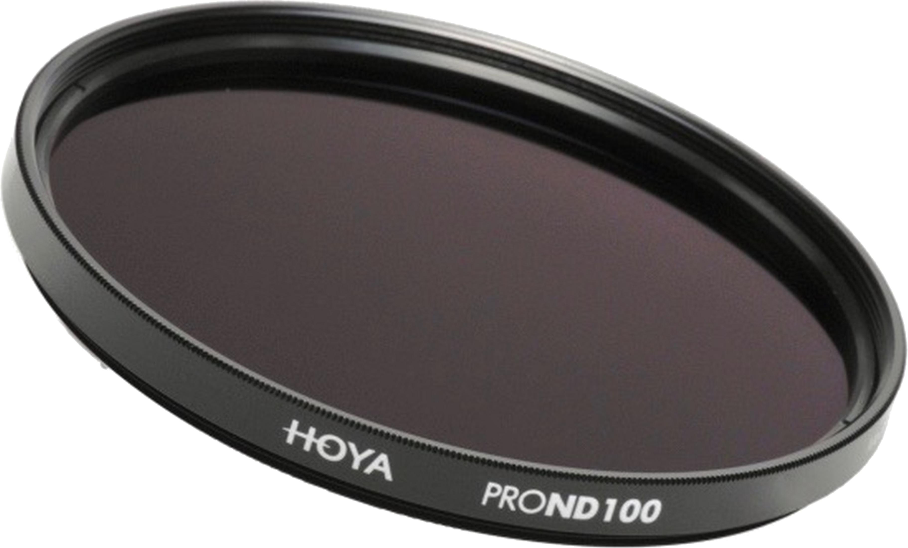 Ein schwarzer Hoya PROND100 Kamerafilter mit dunklem Glas.
