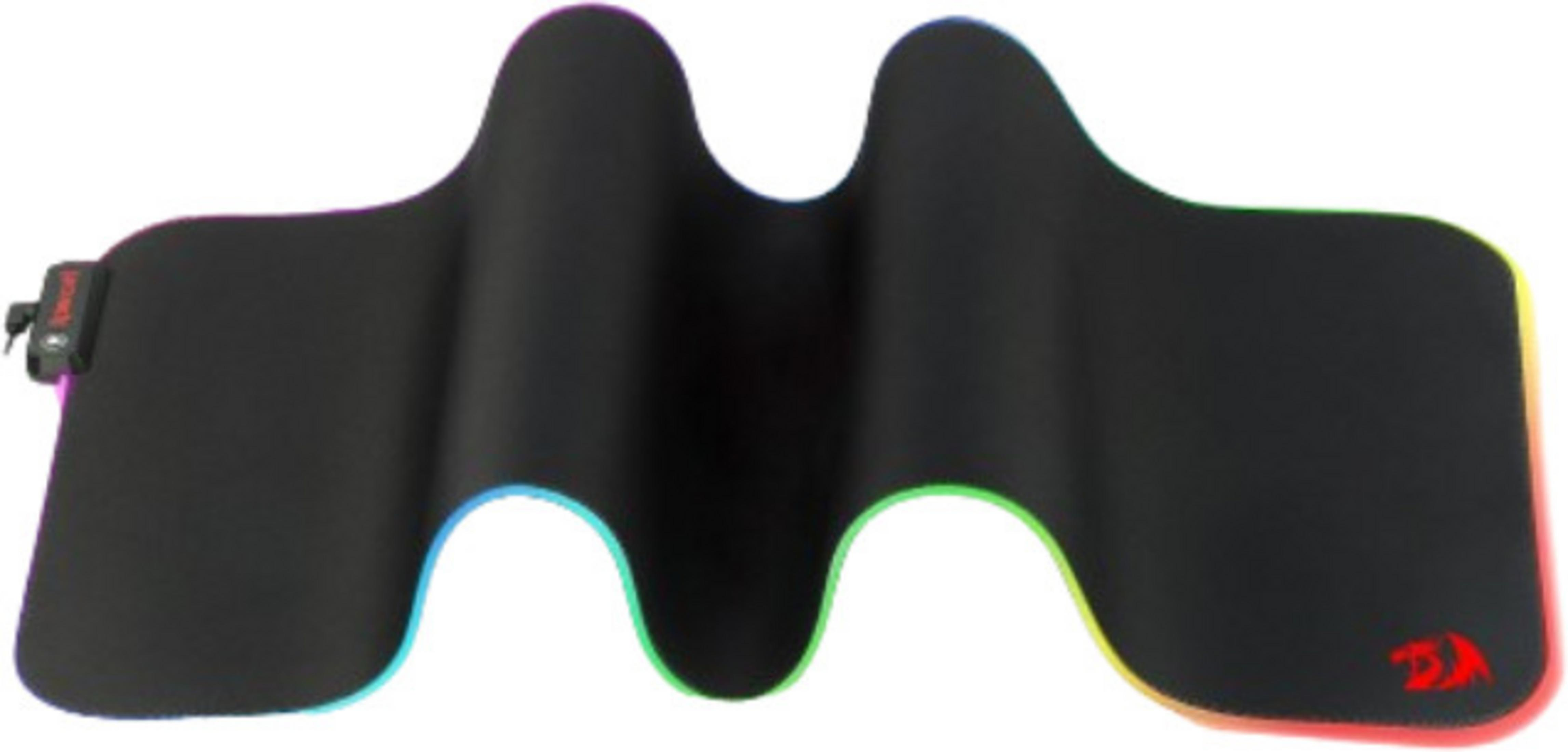 Tappetino per mouse gaming nero con bordi ondulati e illuminazione RGB.