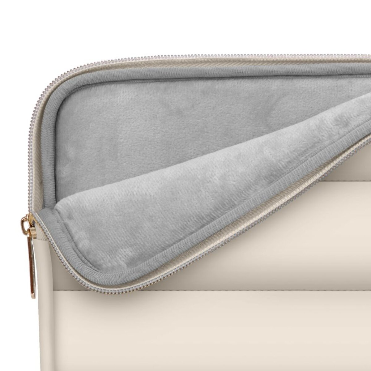 Cremefarbene Laptoptasche mit Reißverschluss und weichem grauen Innenfutter.