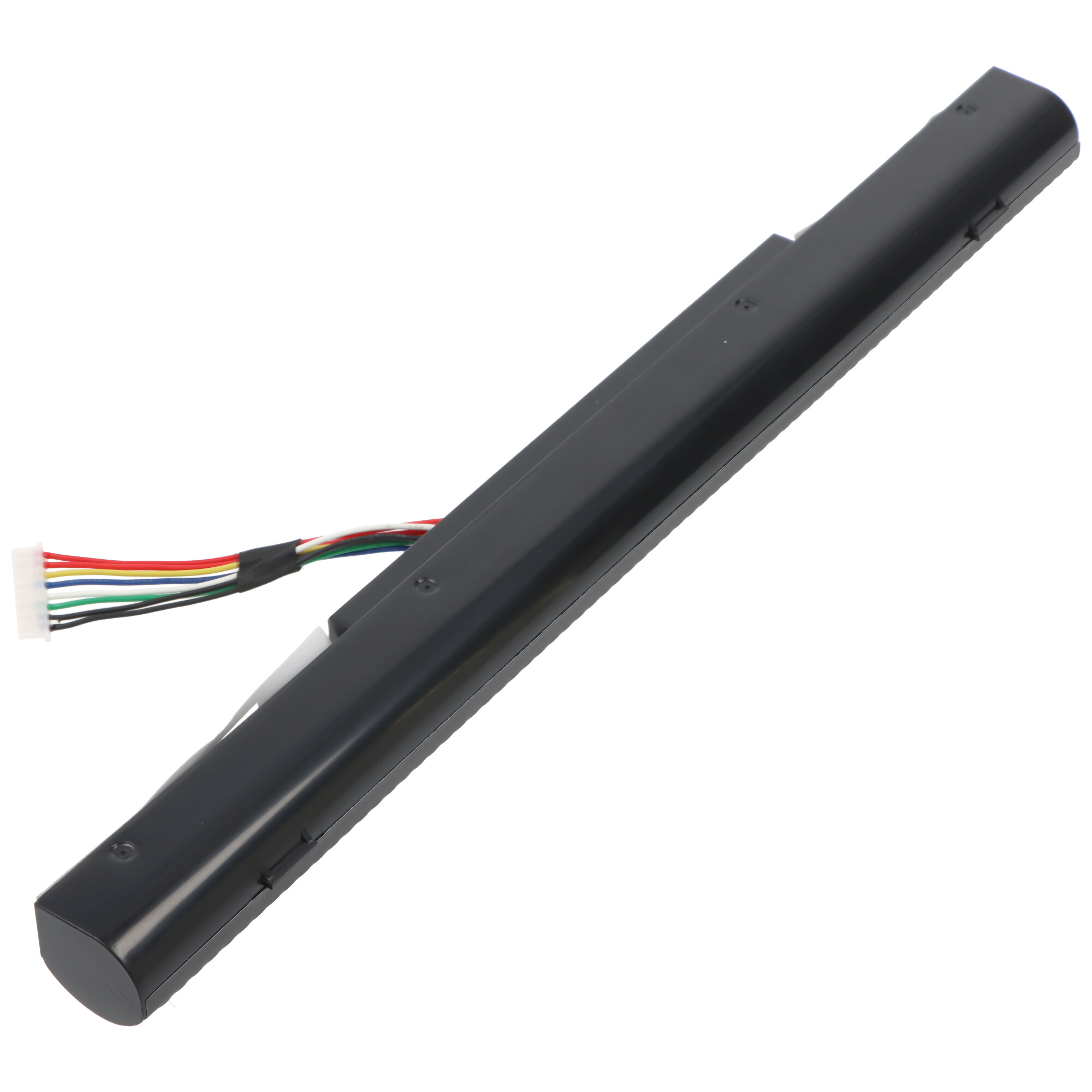 Schwarzer Laptop-Akku mit buntem Kabelstecker auf weißem Hintergrund.