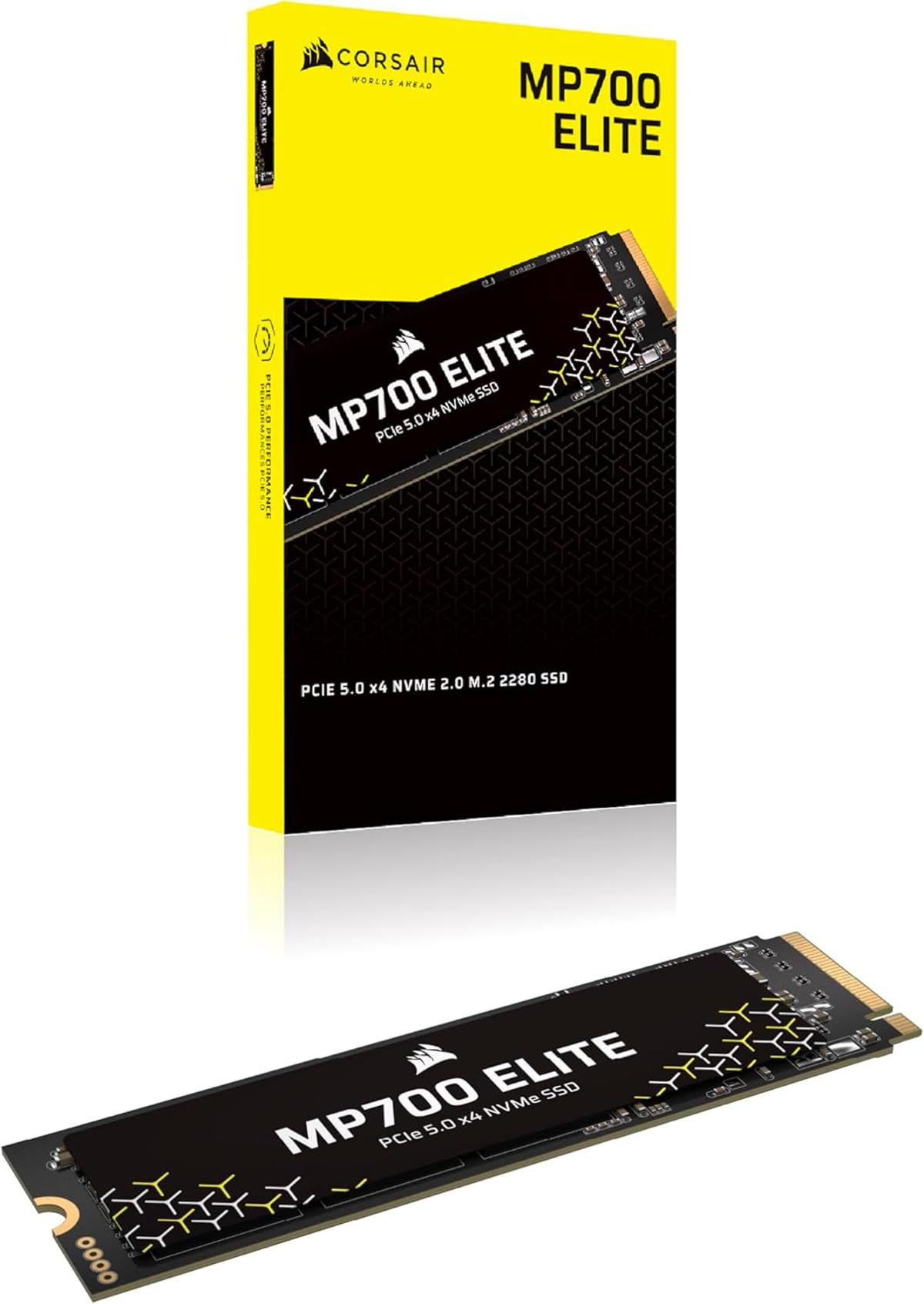 SSD Corsair MP700 Elite sobre fondo negro con embalaje amarillo.