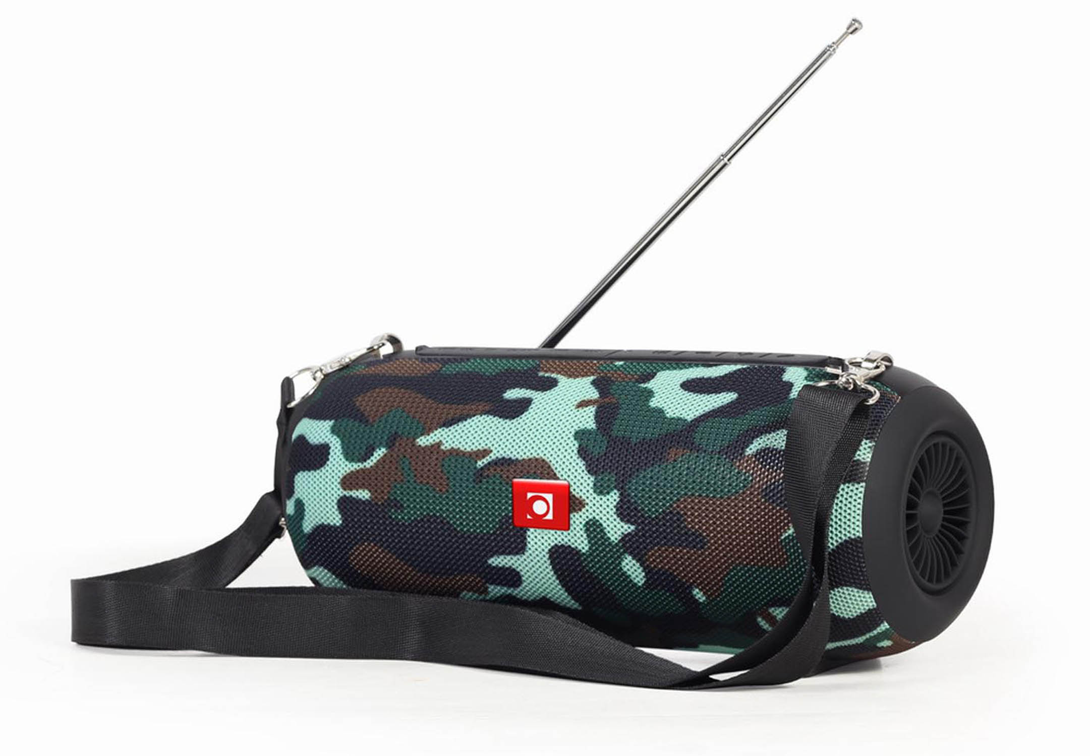 Głośnik w kamuflażu z wysuwaną anteną i czarnym paskiem.