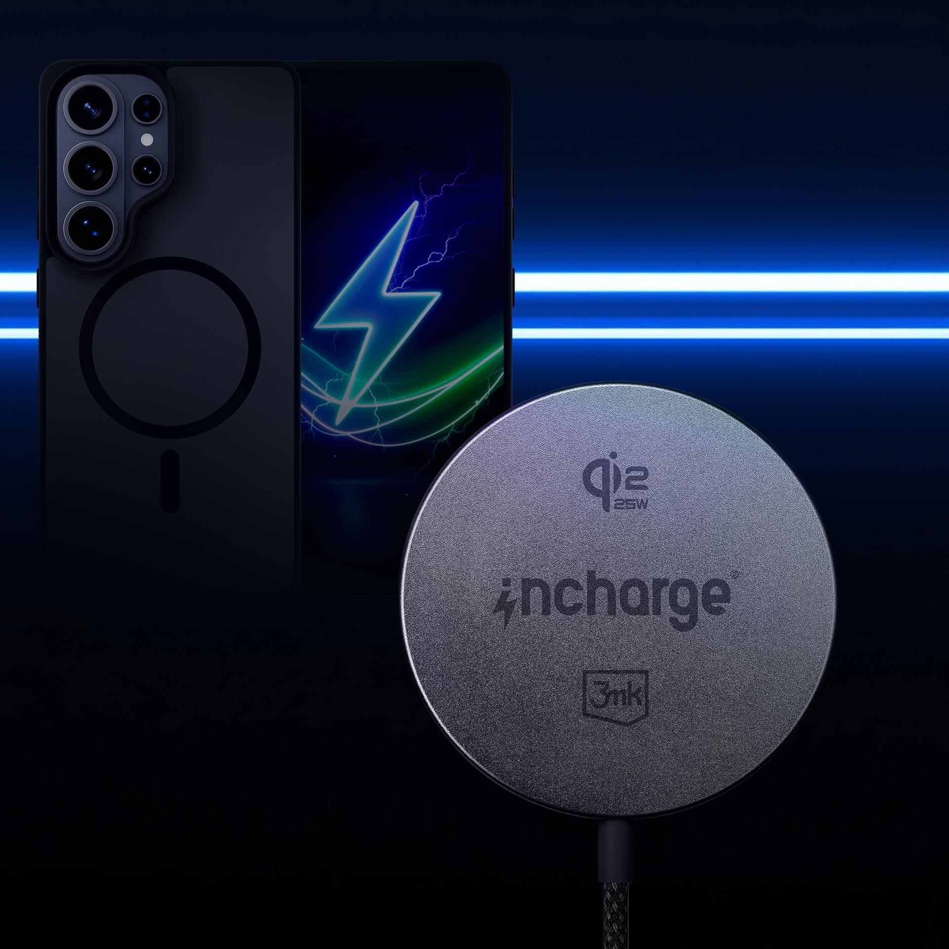 Czarne etui na telefon z okrągłym magnesem, obok czarnej ładowarki bezprzewodowej z