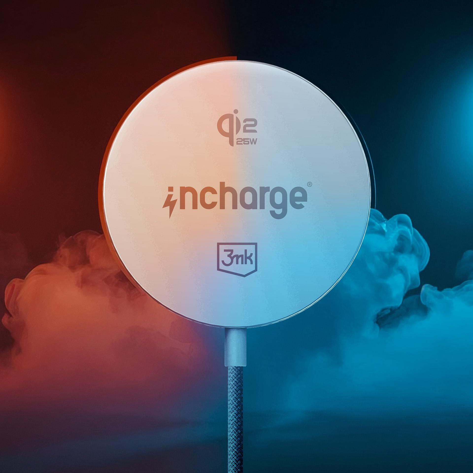 Biała ładowarka z logo 'incharge' i mocą 25W, otoczona czerwonym i niebieskim dymem.