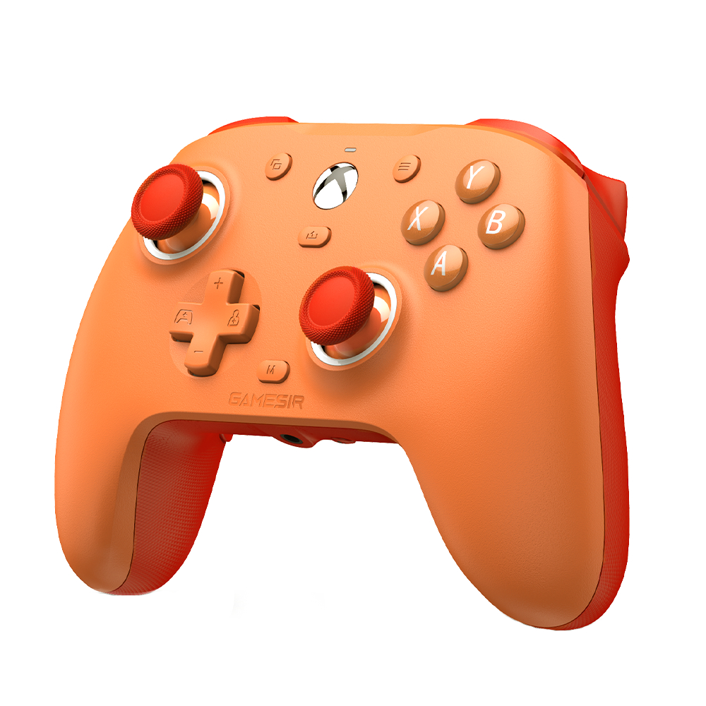Un controller di gioco arancione con accenti rossi su sfondo bianco.