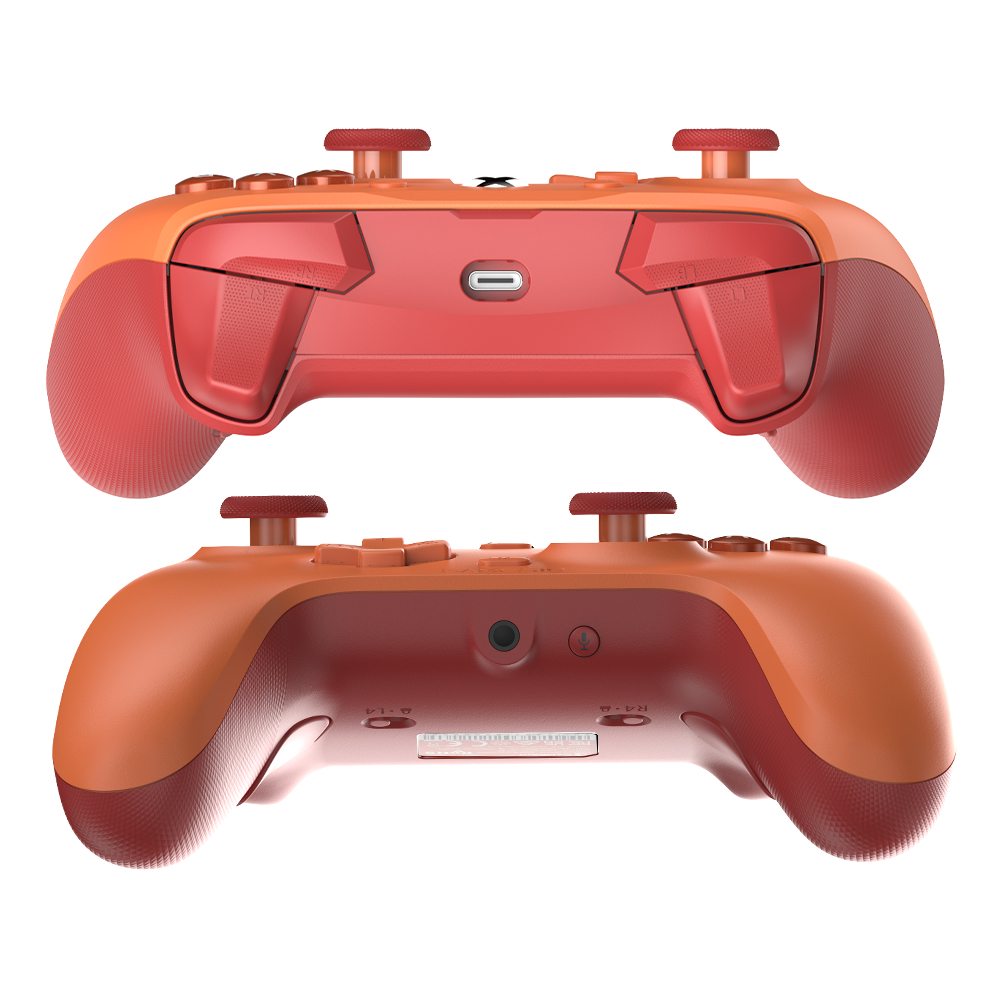 Due controller di gioco arancioni e rossi, viste frontale e posteriore, con porta USB-C.