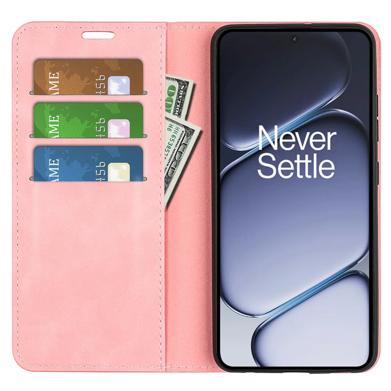 Un étui de téléphone rose avec trois fentes pour cartes et de l'argent. Le téléphone affiche 'Never Settle'.