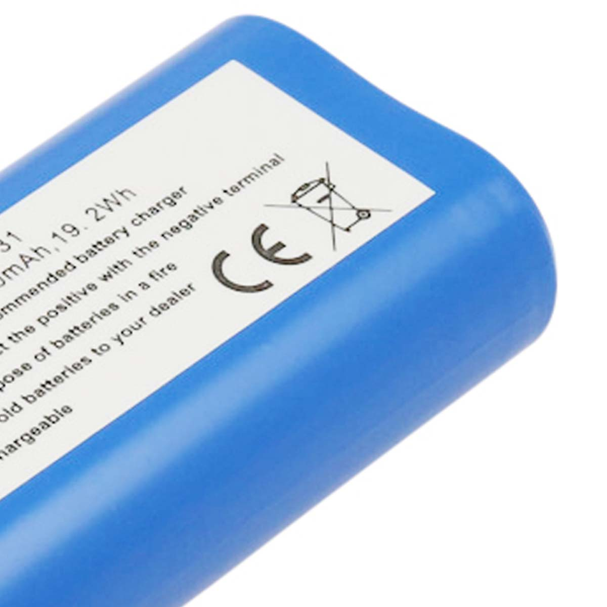 Batería azul con etiqueta: 19,2Wh, marca CE, advertencia de desecho.