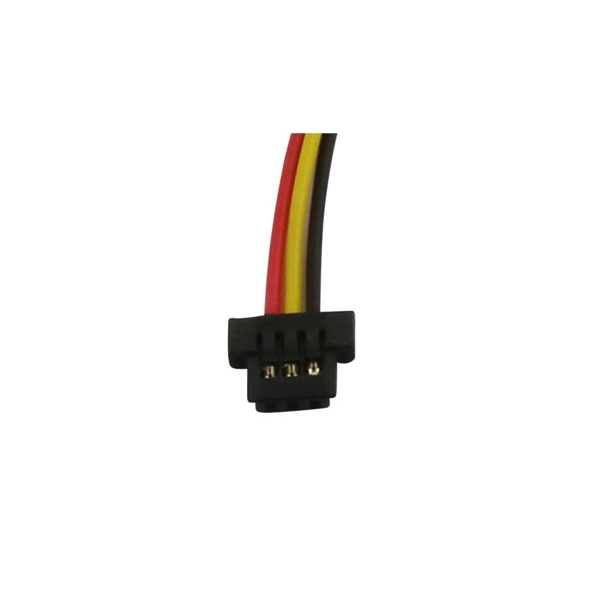 Connettore nero con fili rosso, giallo e nero.