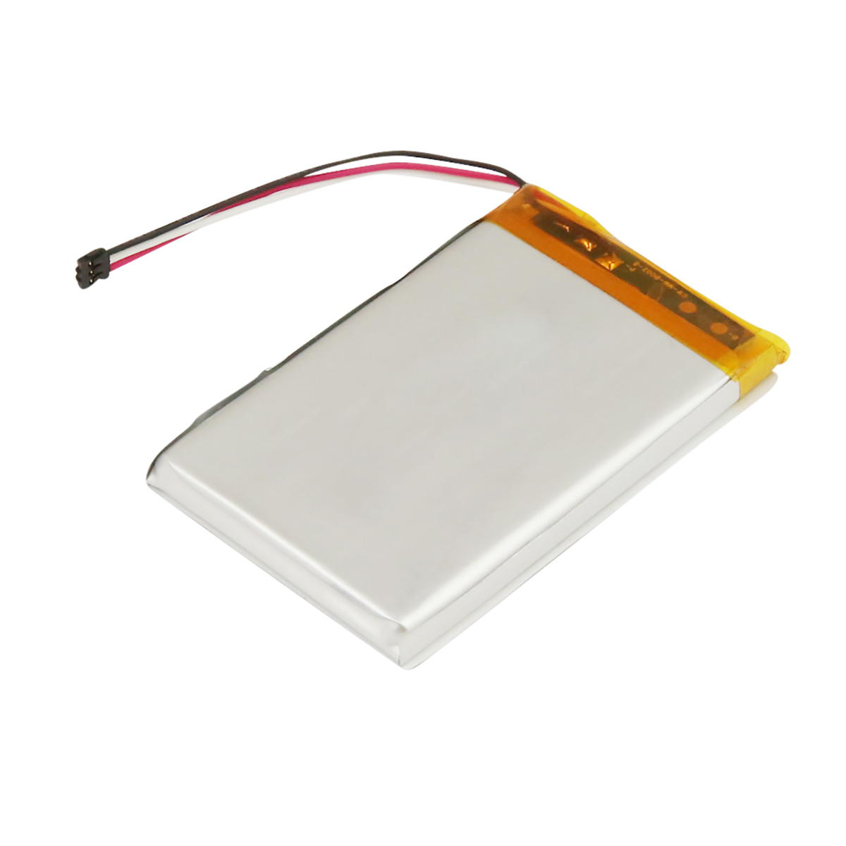 Una batteria piatta ai polimeri di litio con cavi e connettore su sfondo bianco.