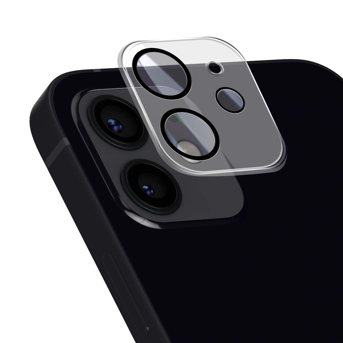 Una pellicola protettiva trasparente copre le tre lenti della fotocamera di uno smartphone nero.