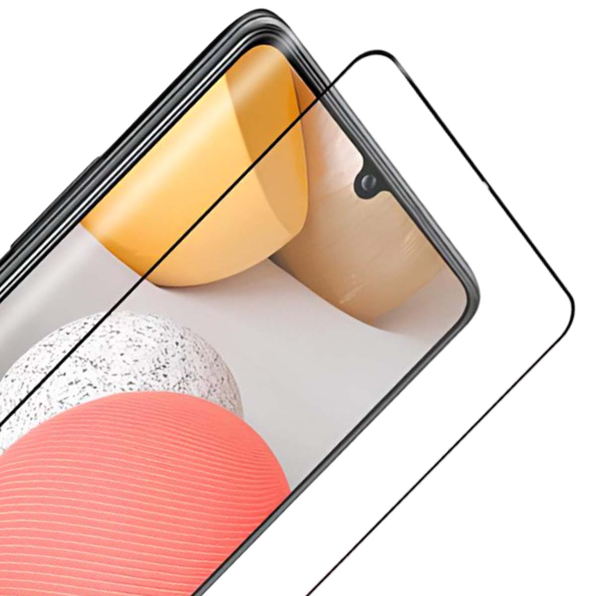Un protecteur d'écran repose sur un smartphone avec découpe pour appareil photo.
