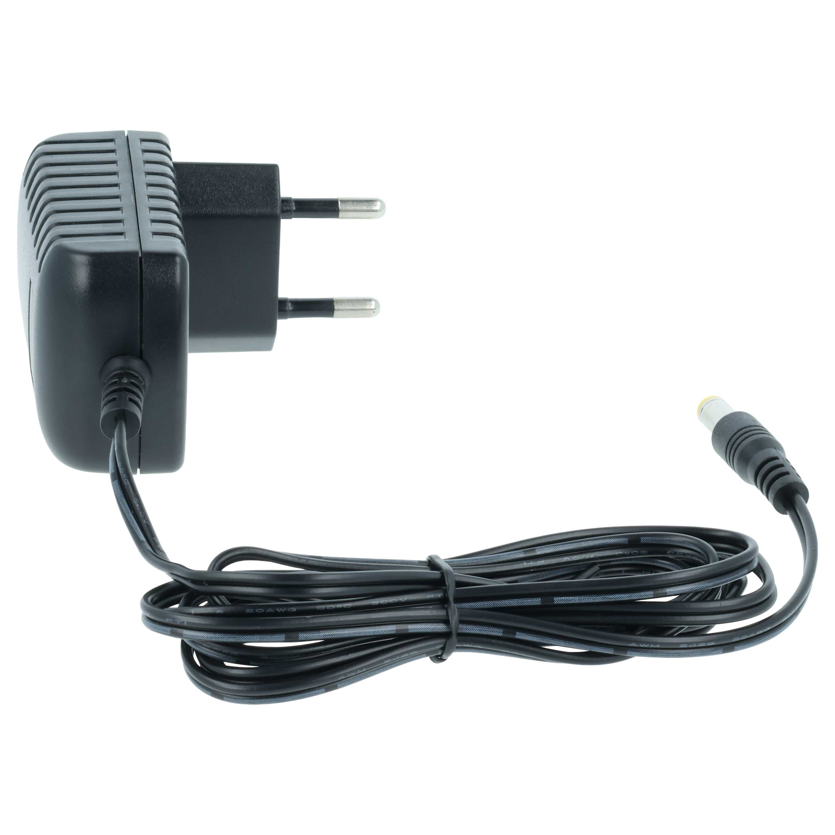 Ein schwarzes Netzteil mit Kabel und Stecker auf weißem Hintergrund.